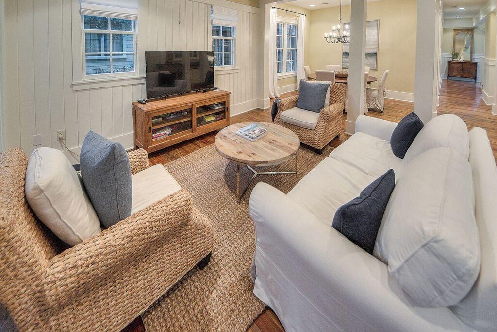 WATERCOLOR - Residential