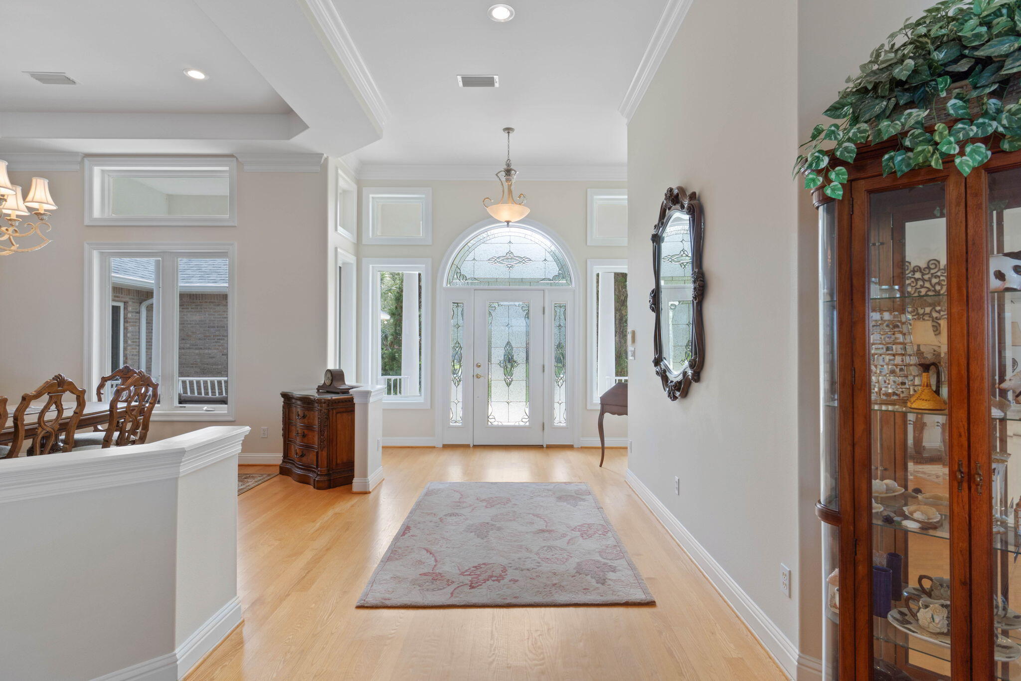 PARADISE POINT - Residential