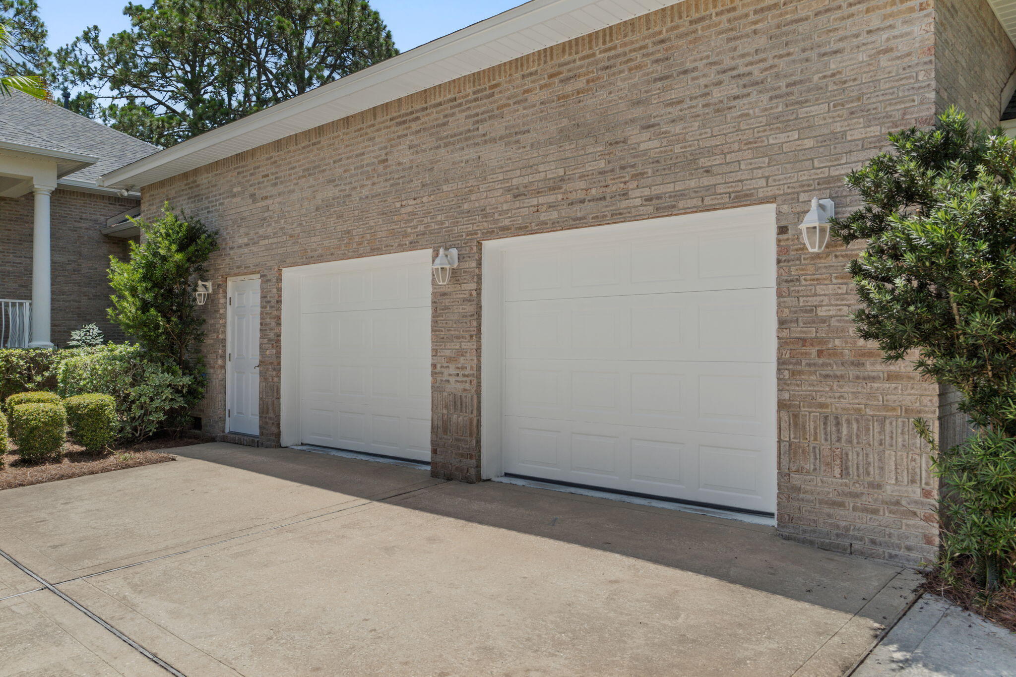 PARADISE POINT - Residential