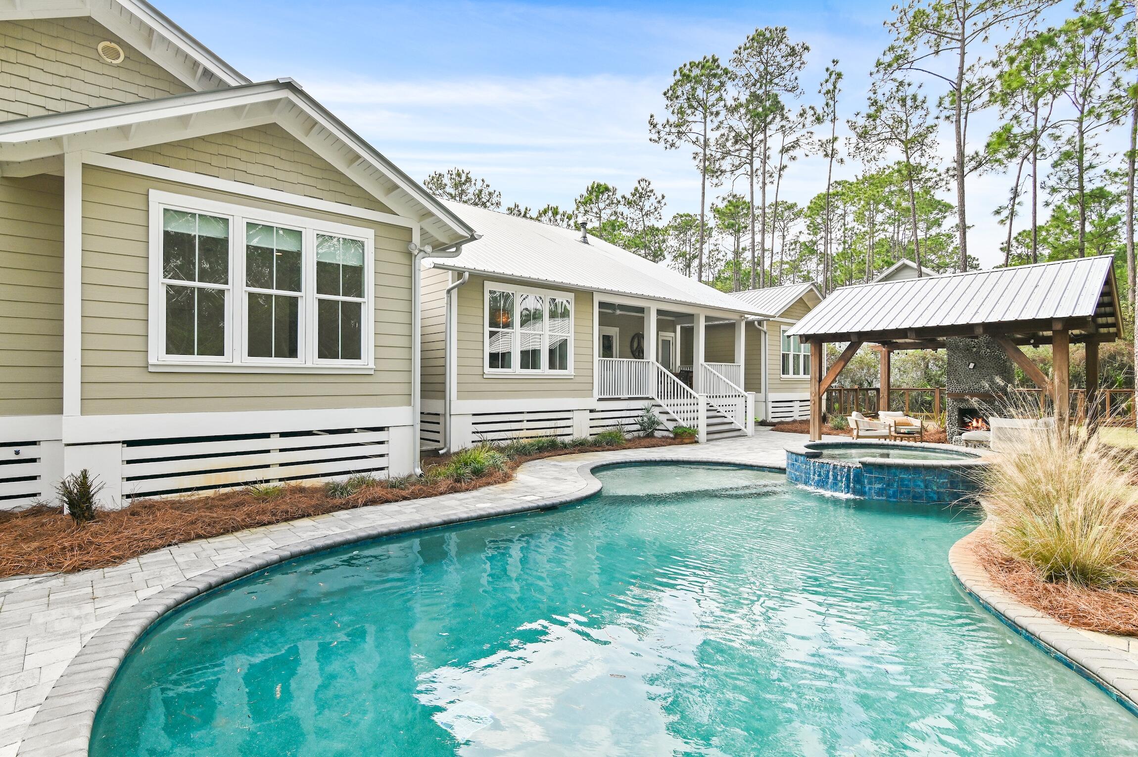 WOODS THE - Residential