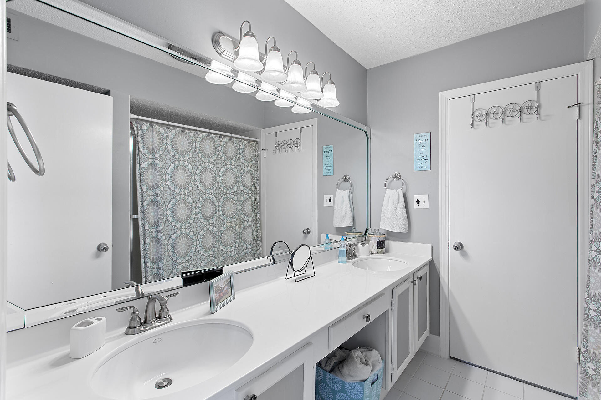 ENCLAVE PH 1 - Residential