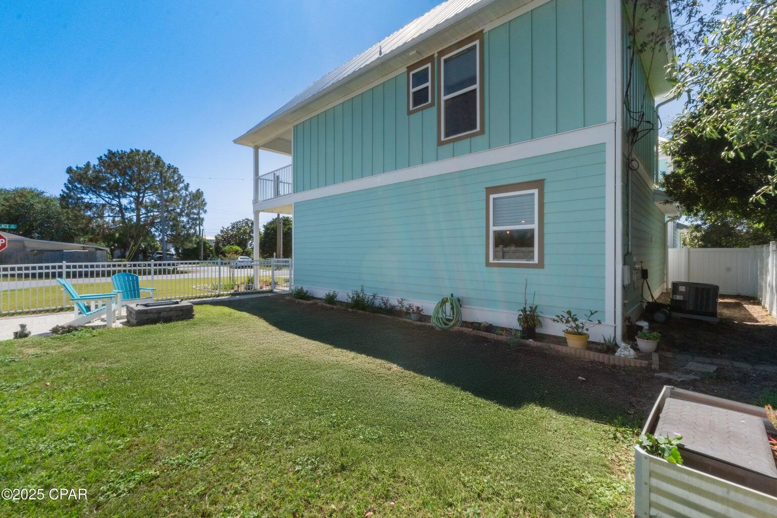 LAGUNA BEACH - Residential