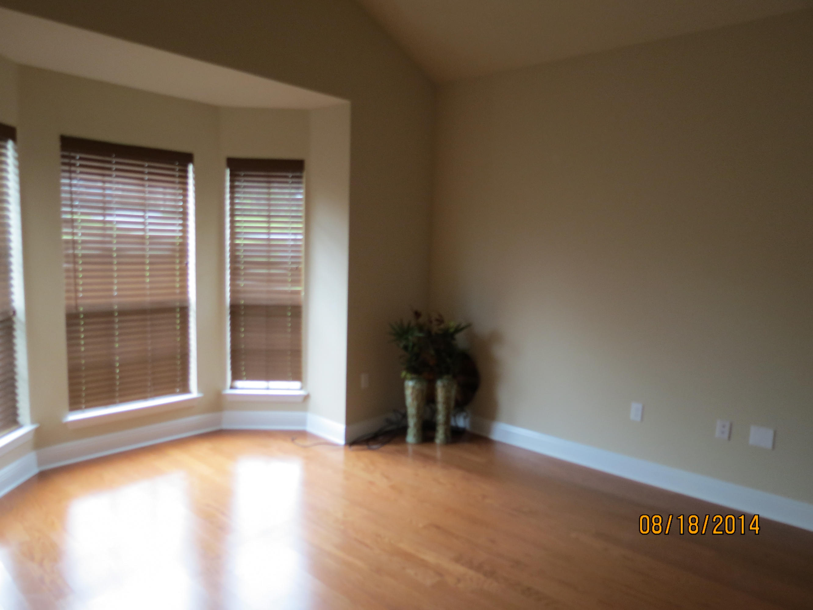 FOX VALLEY - Residential