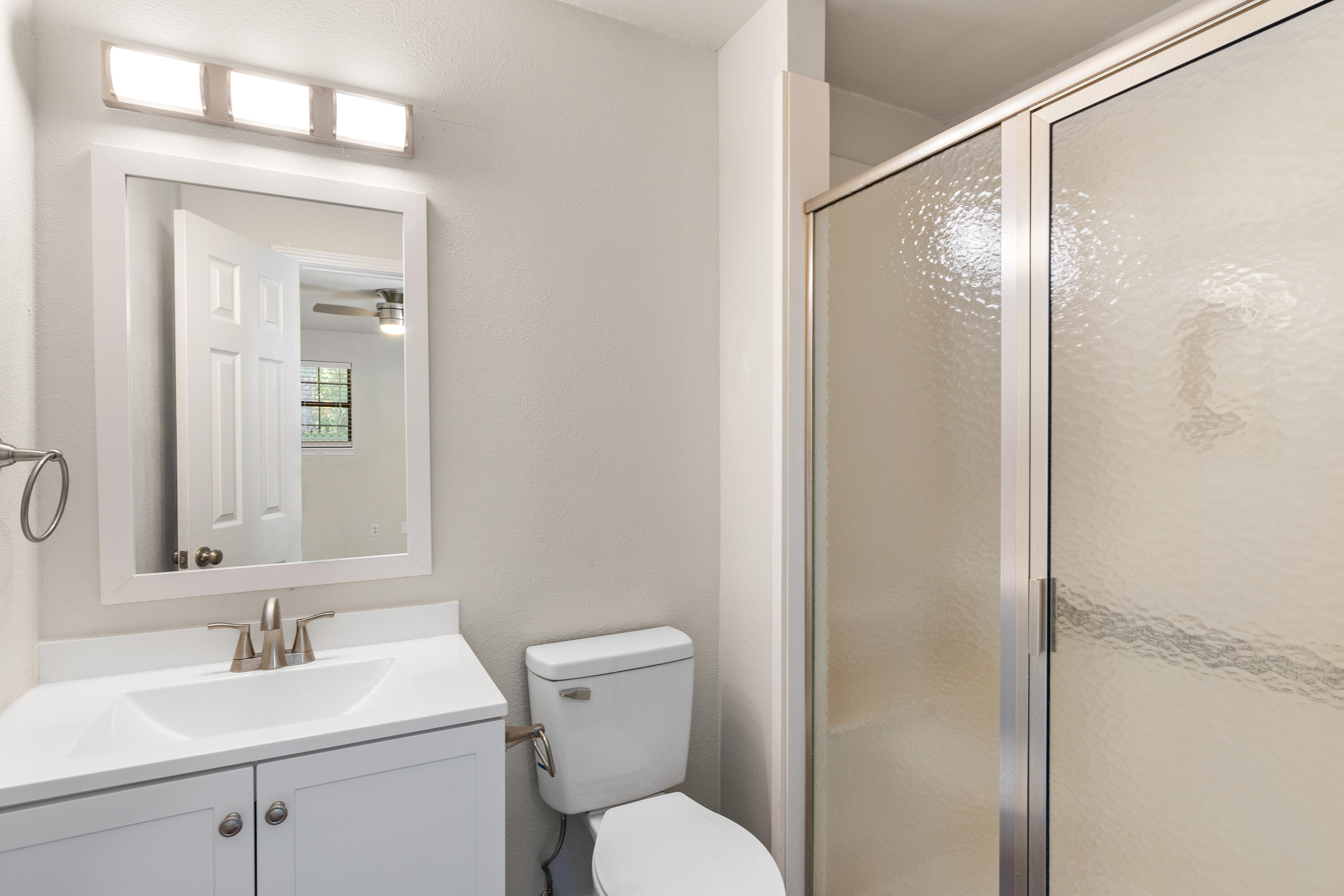 JUNIPER LAKE ESTATES - Residential