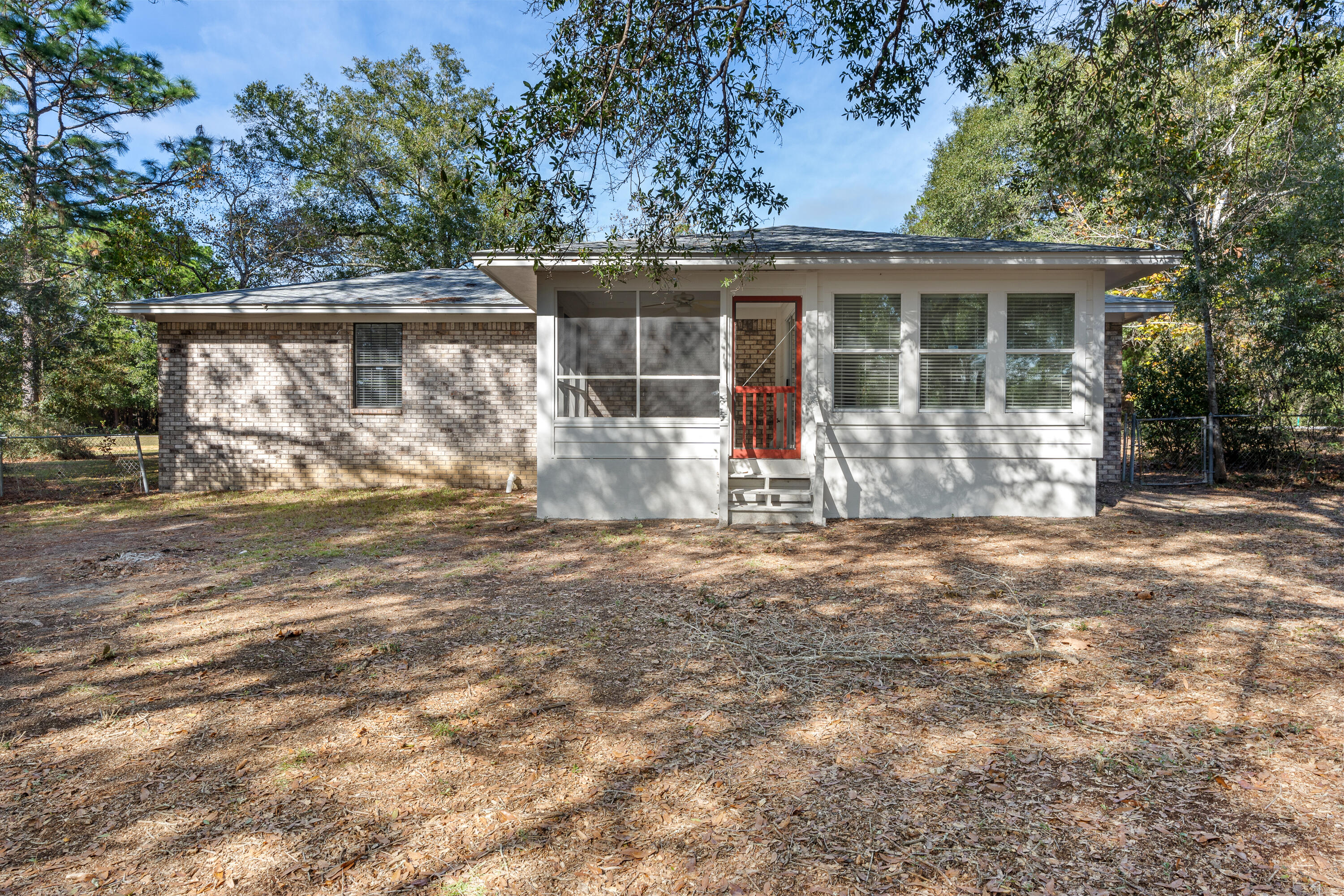 JUNIPER LAKE ESTATES - Residential