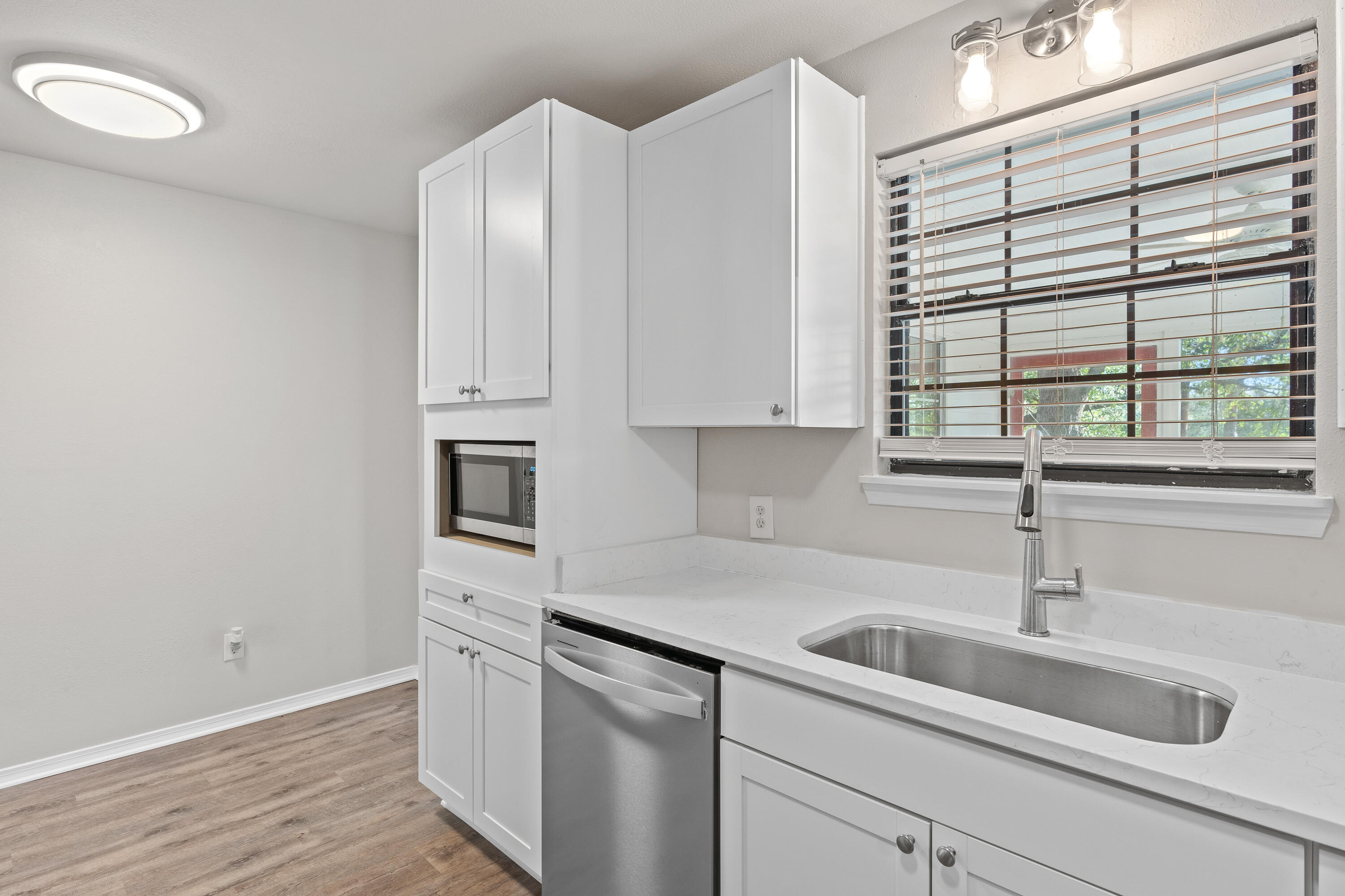 JUNIPER LAKE ESTATES - Residential