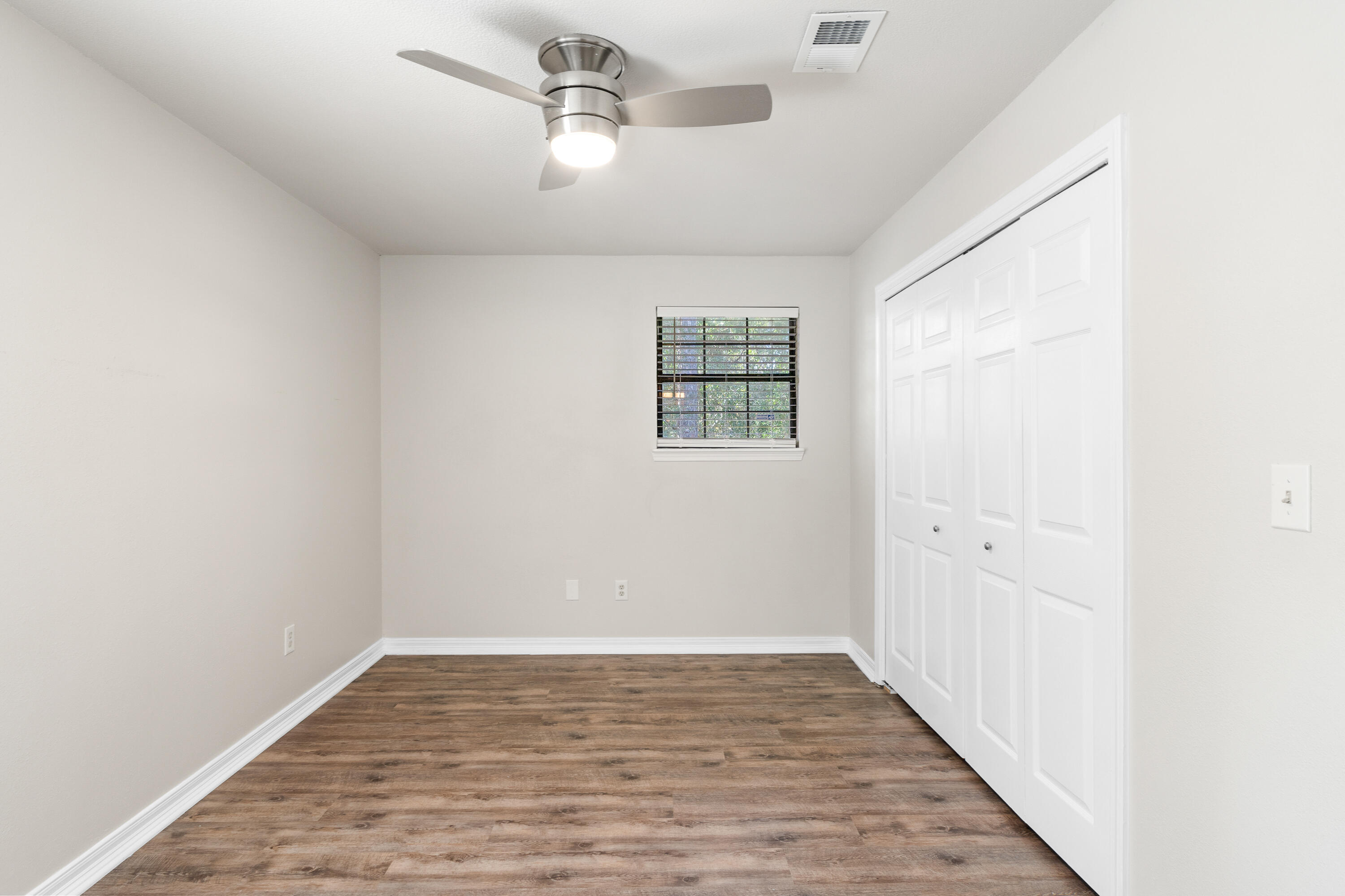 JUNIPER LAKE ESTATES - Residential