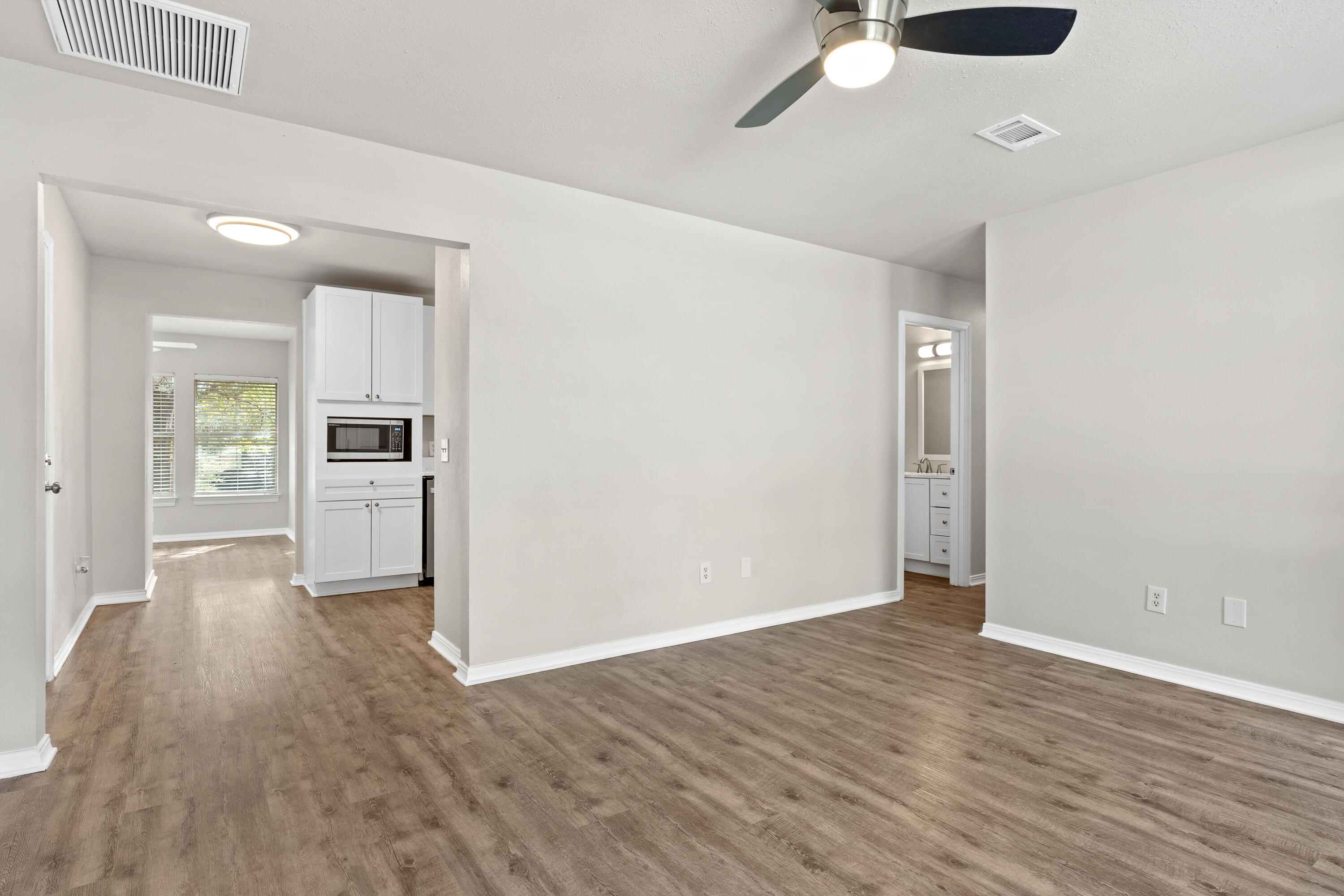 JUNIPER LAKE ESTATES - Residential