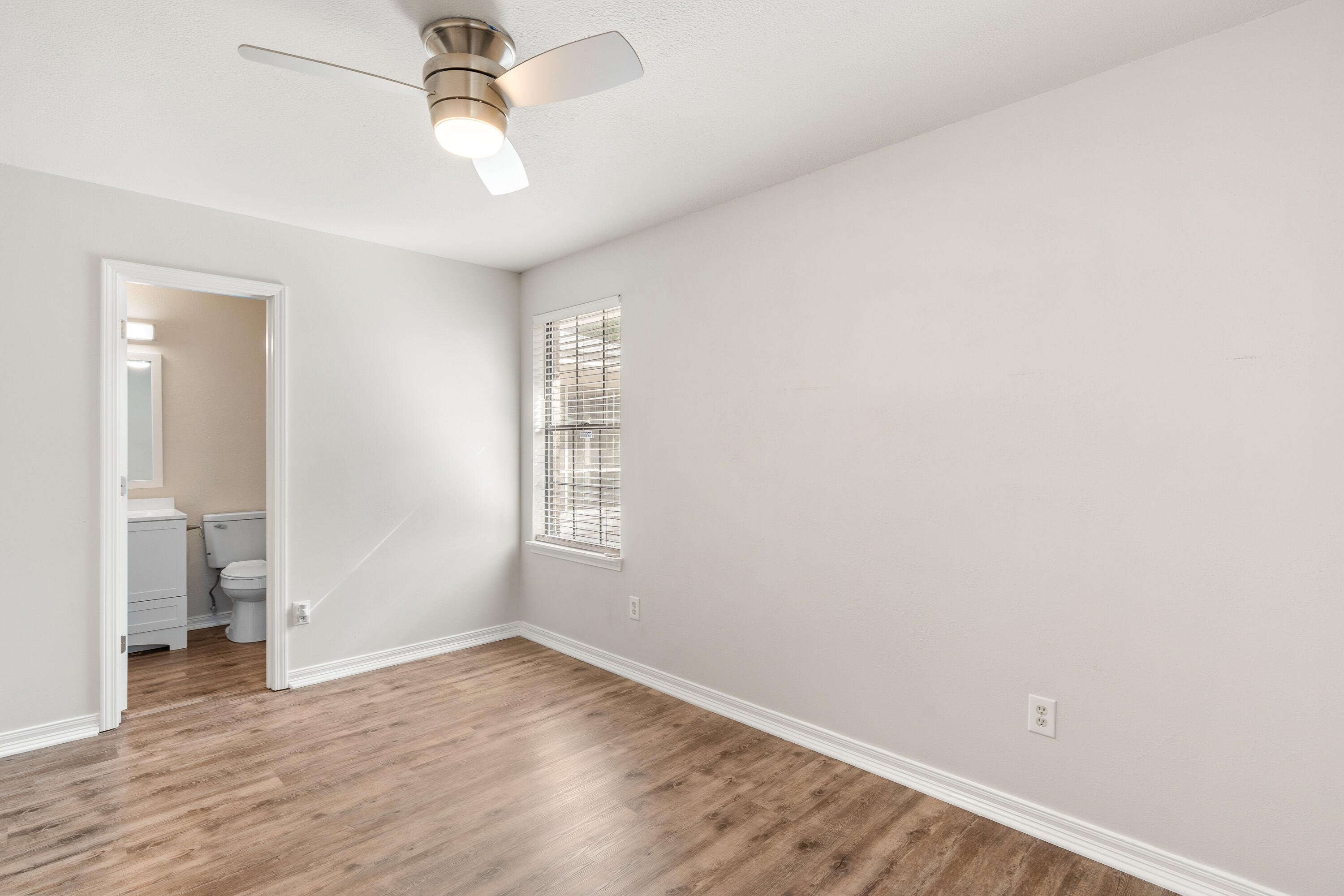 JUNIPER LAKE ESTATES - Residential