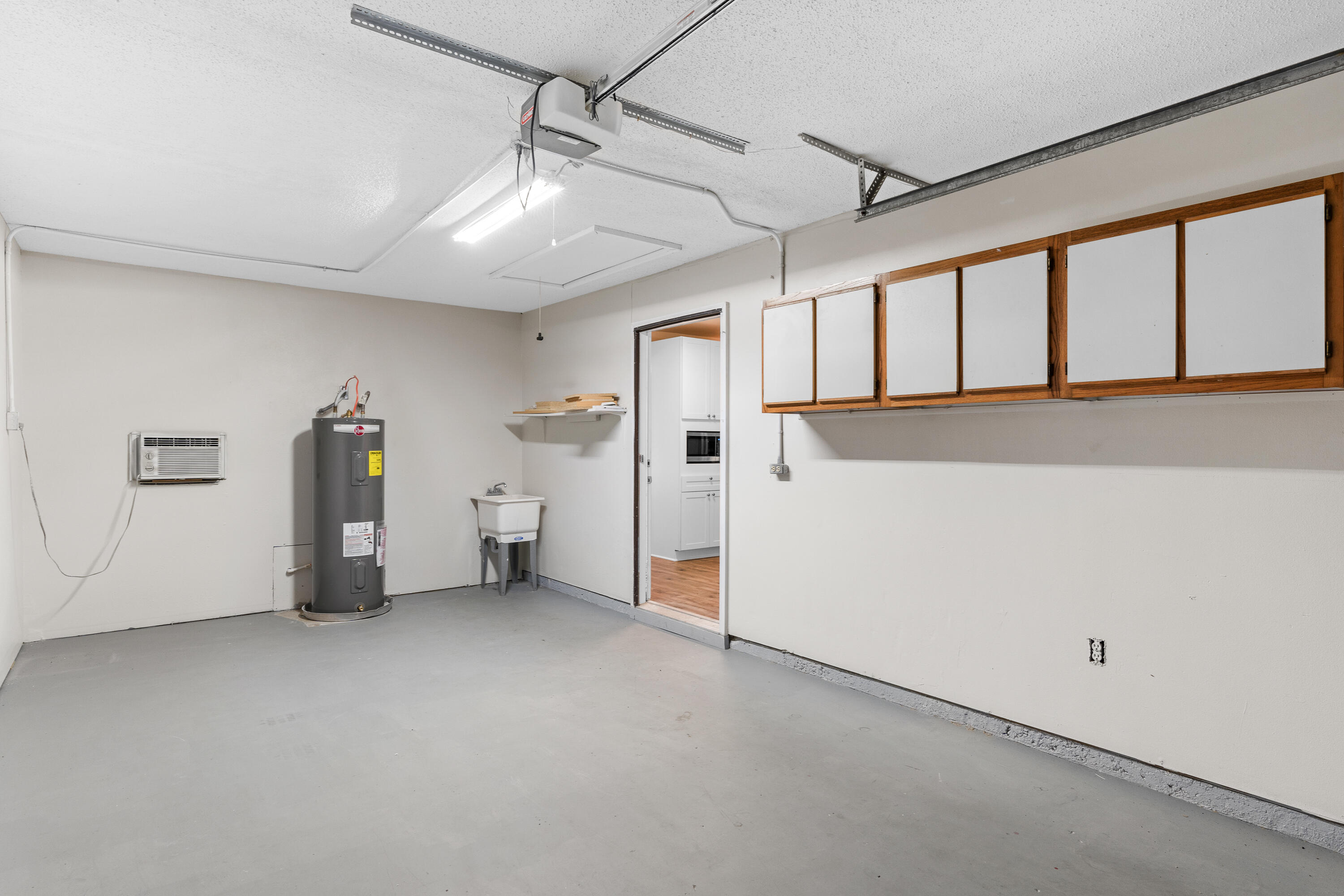 JUNIPER LAKE ESTATES - Residential