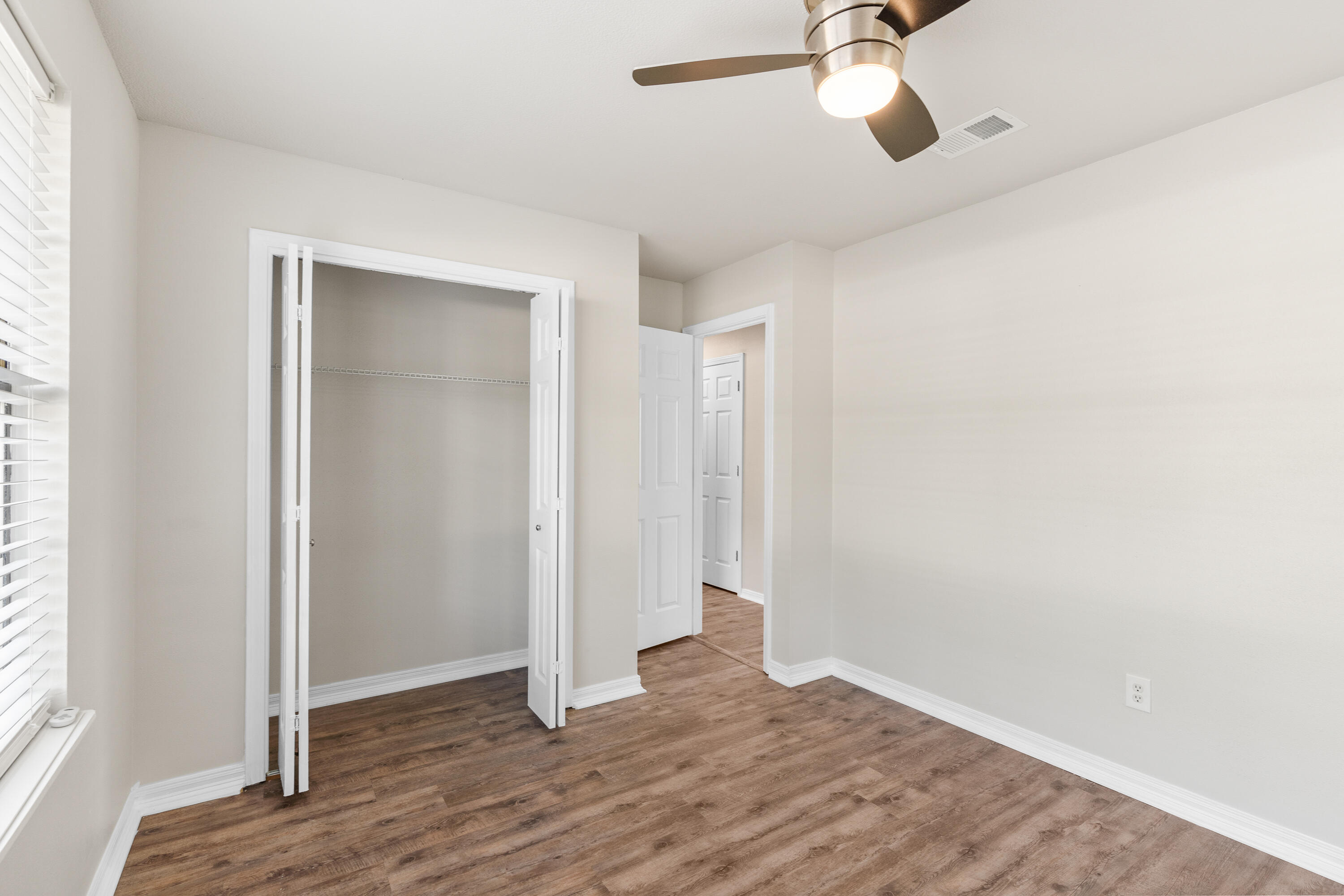 JUNIPER LAKE ESTATES - Residential