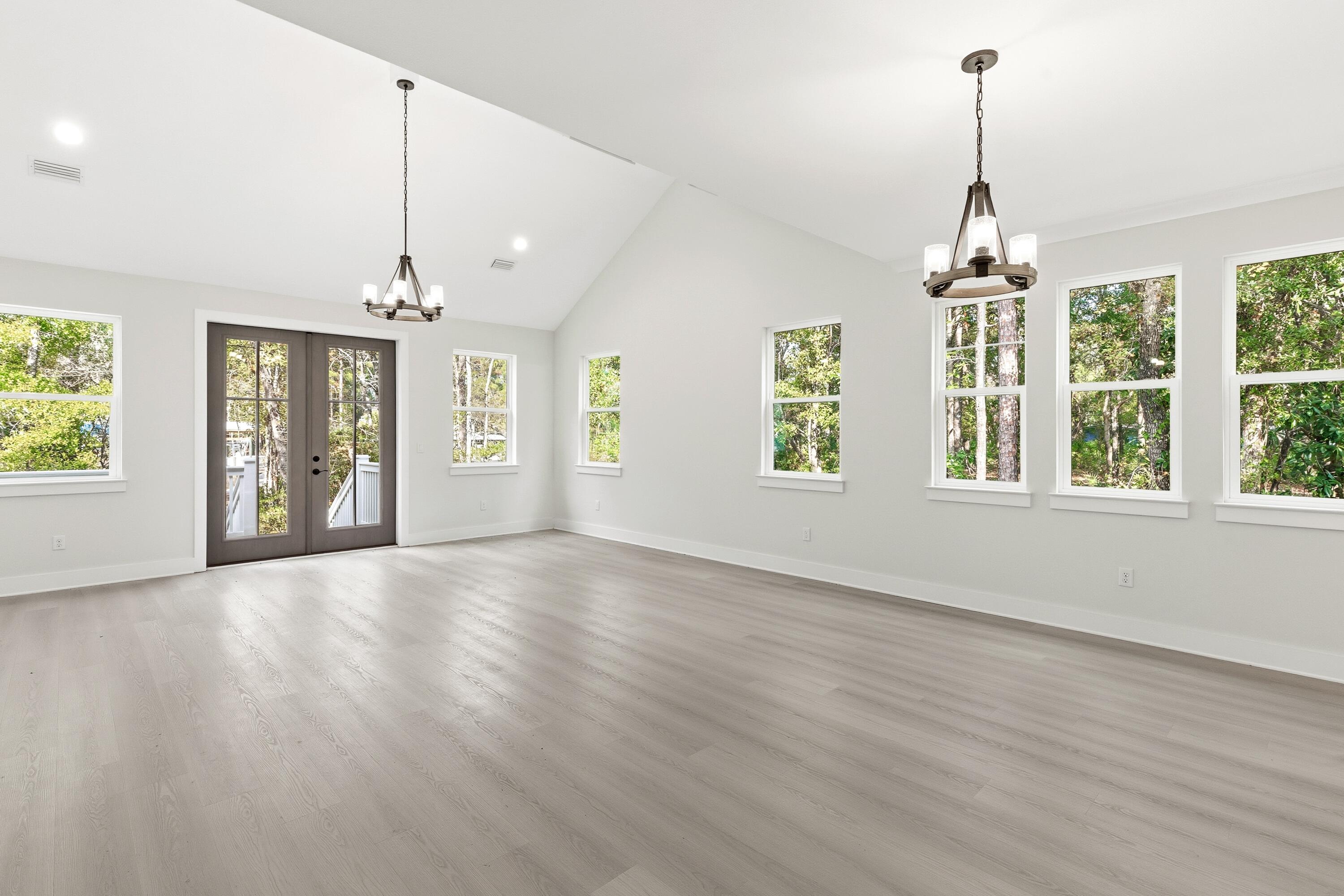 REDFISH POINT - Residential