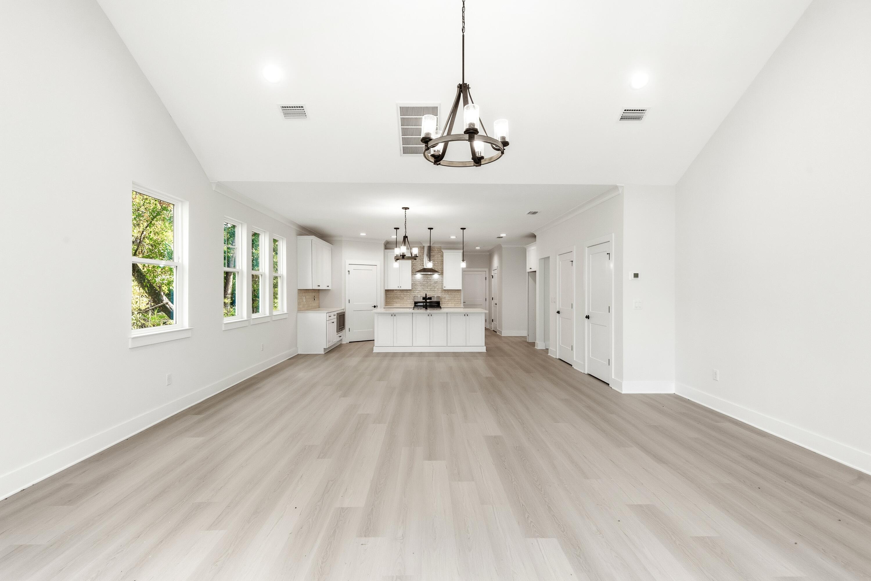 REDFISH POINT - Residential