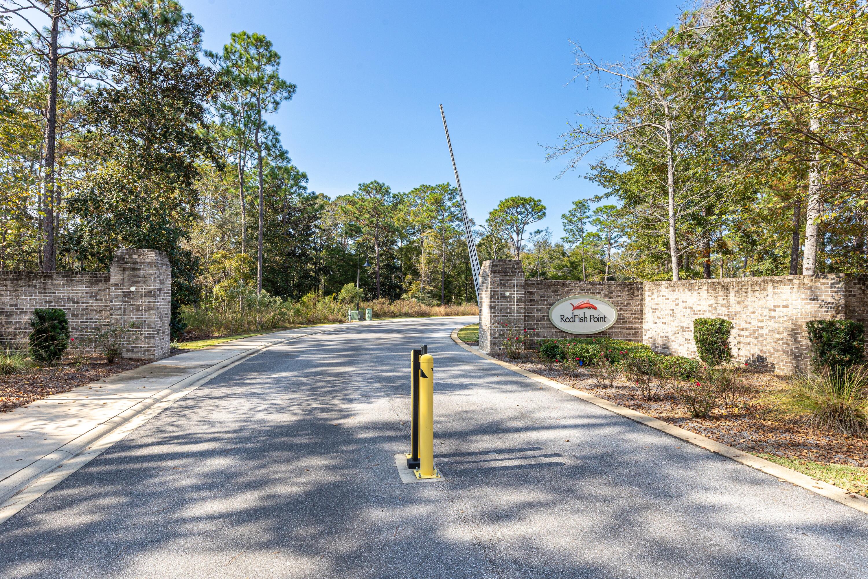 REDFISH POINT - Residential