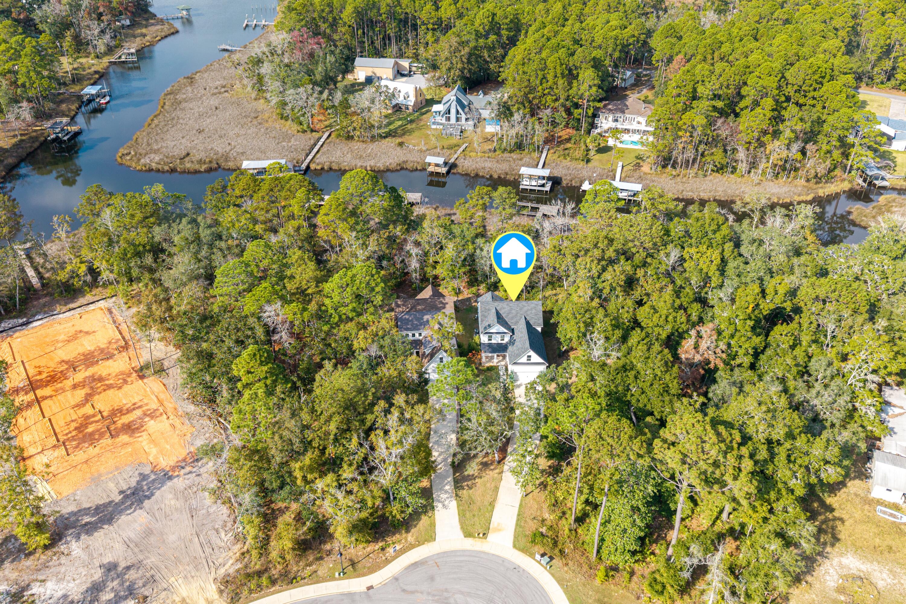 REDFISH POINT - Residential