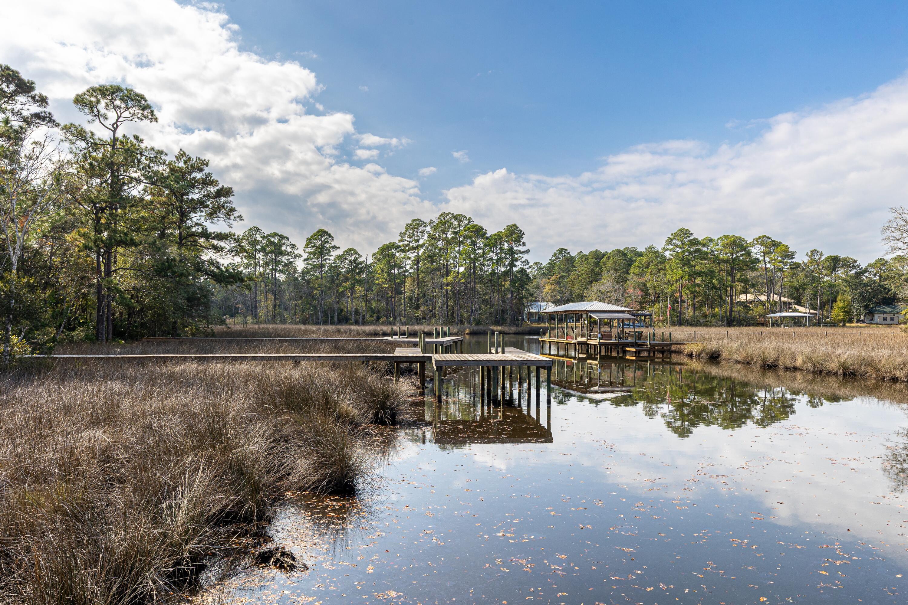 REDFISH POINT - Residential