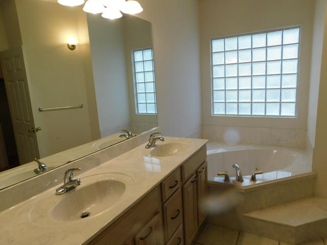 HUNTINGTON S/D PH 3 - Residential