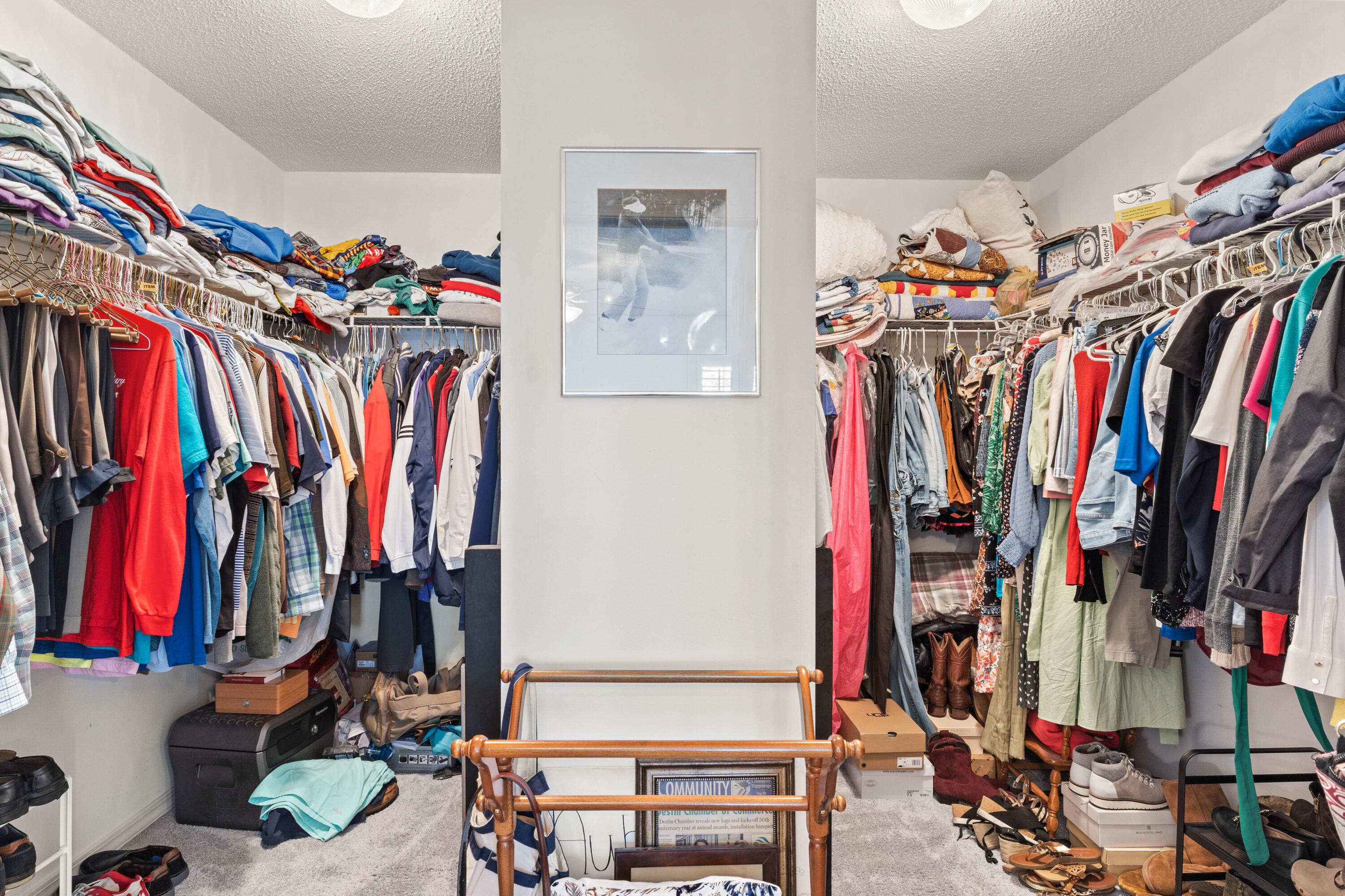 TWIN LAKES - Residential