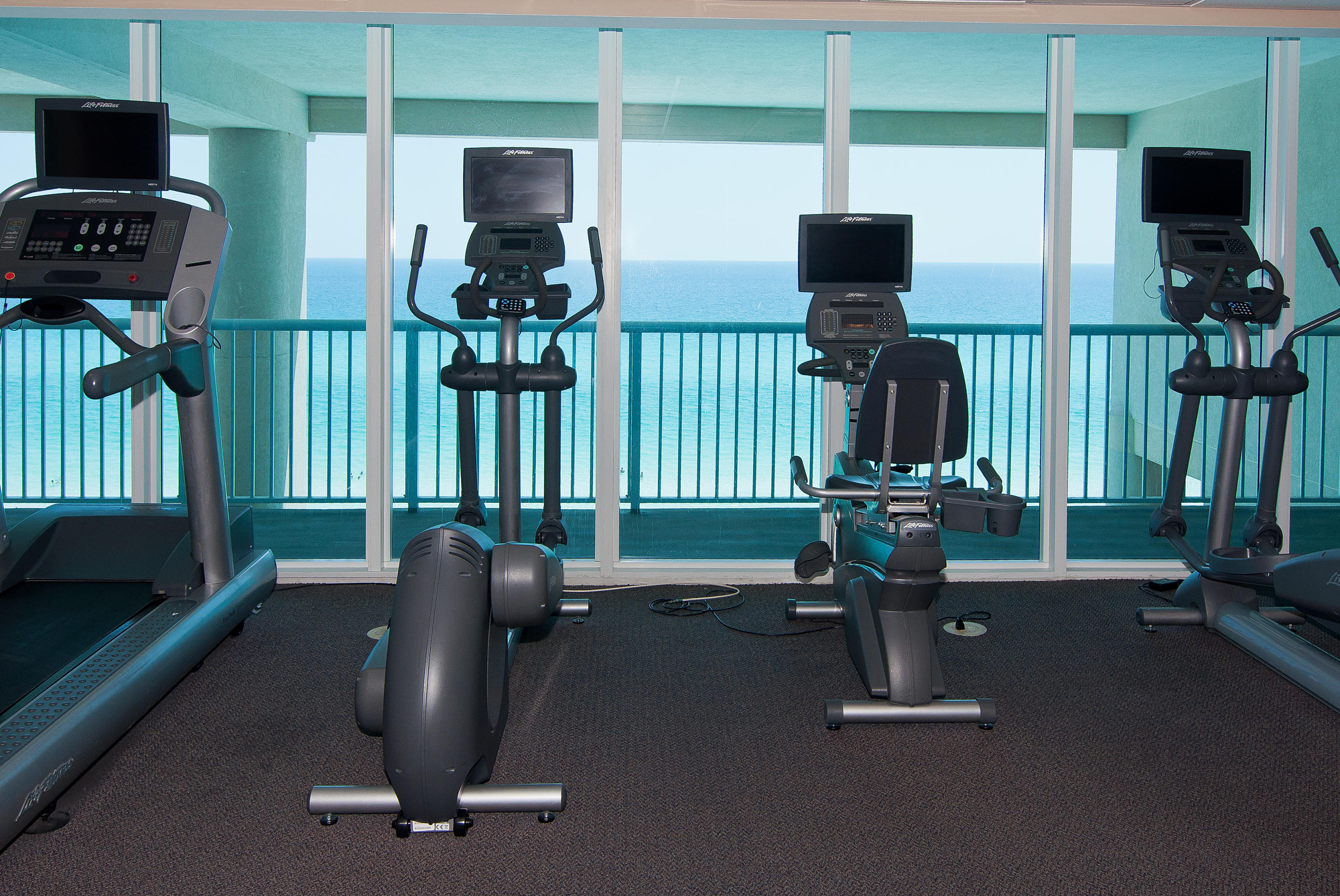 PALAZZO CONDOMINIUM - Residential