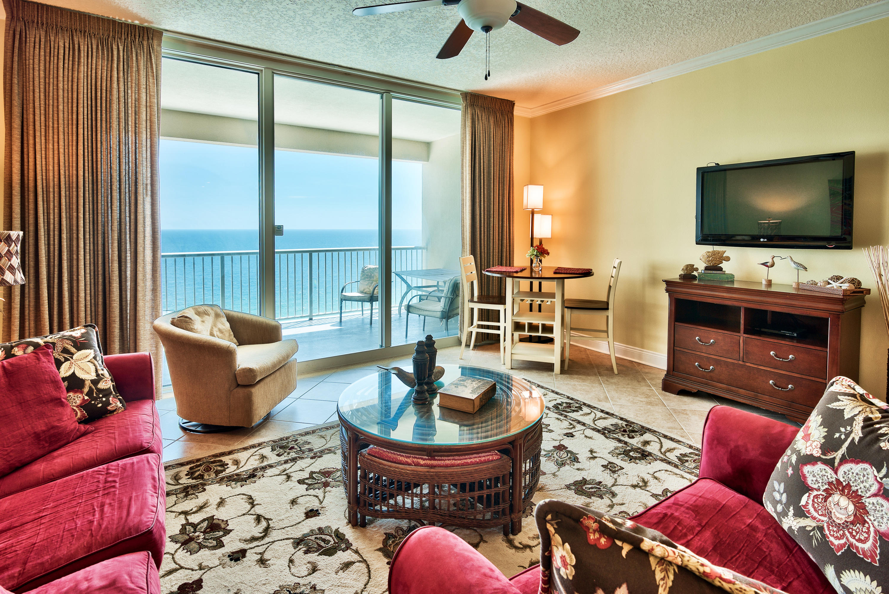 PALAZZO CONDOMINIUM - Residential