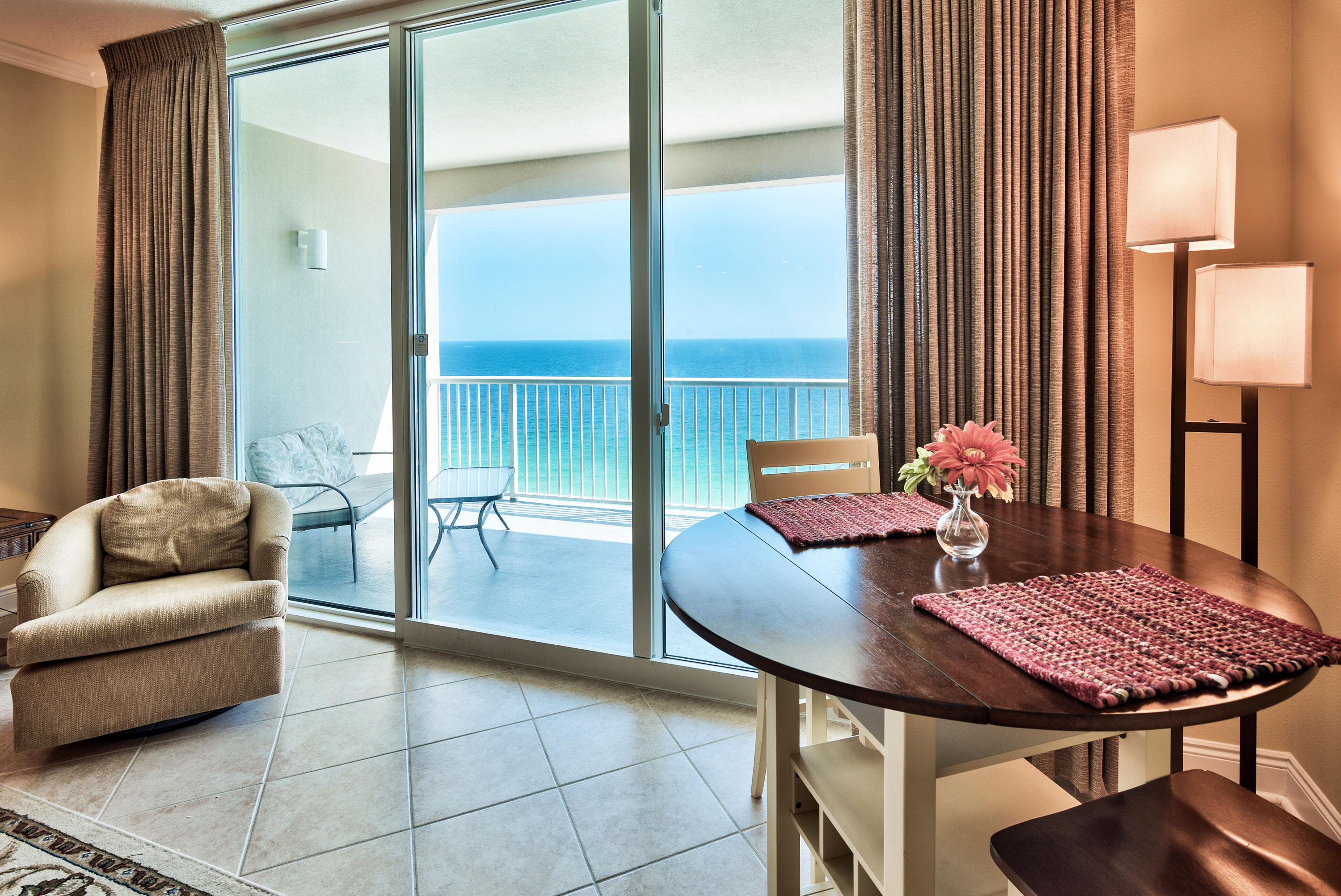 PALAZZO CONDOMINIUM - Residential