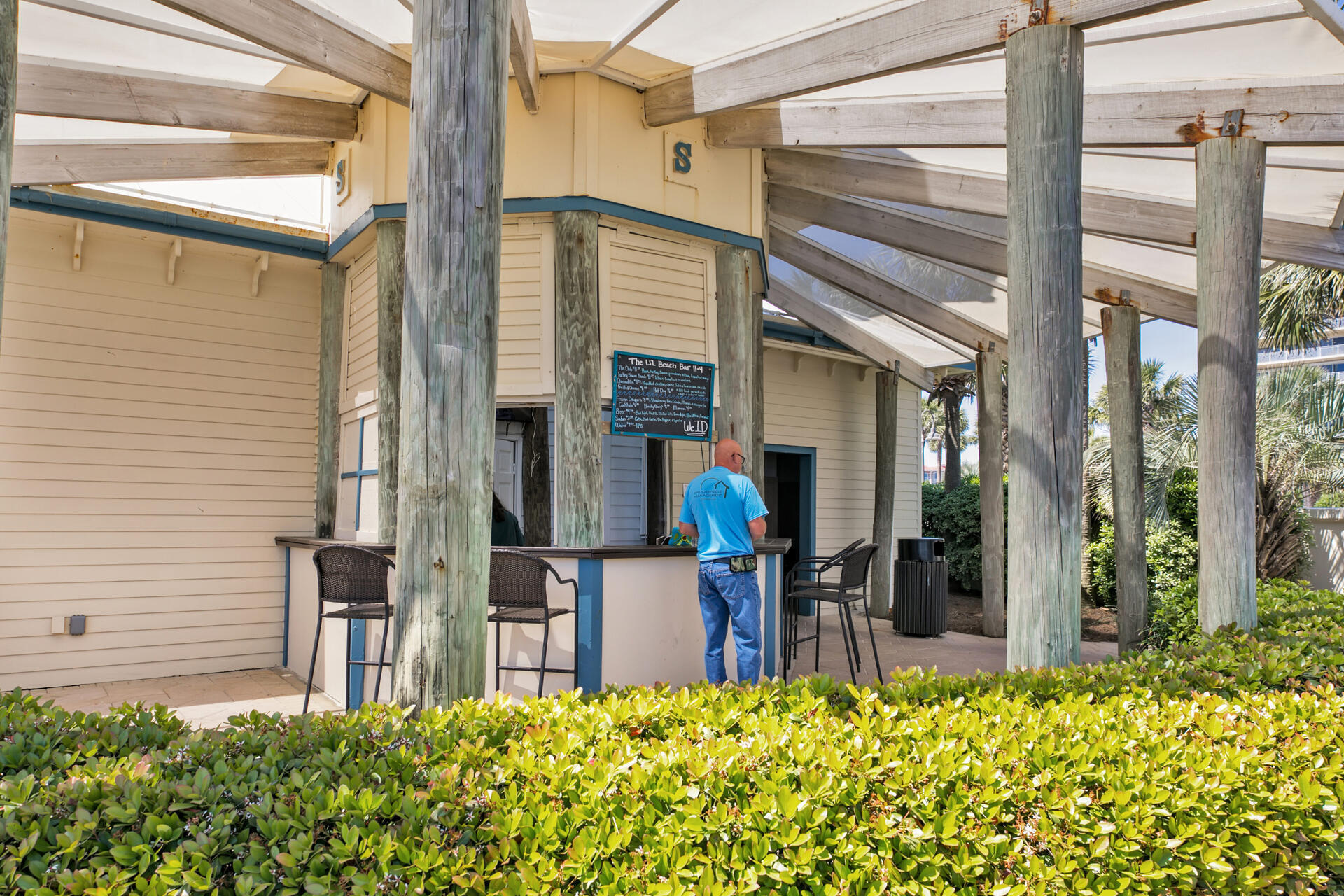 STERLING SHORES - Residential