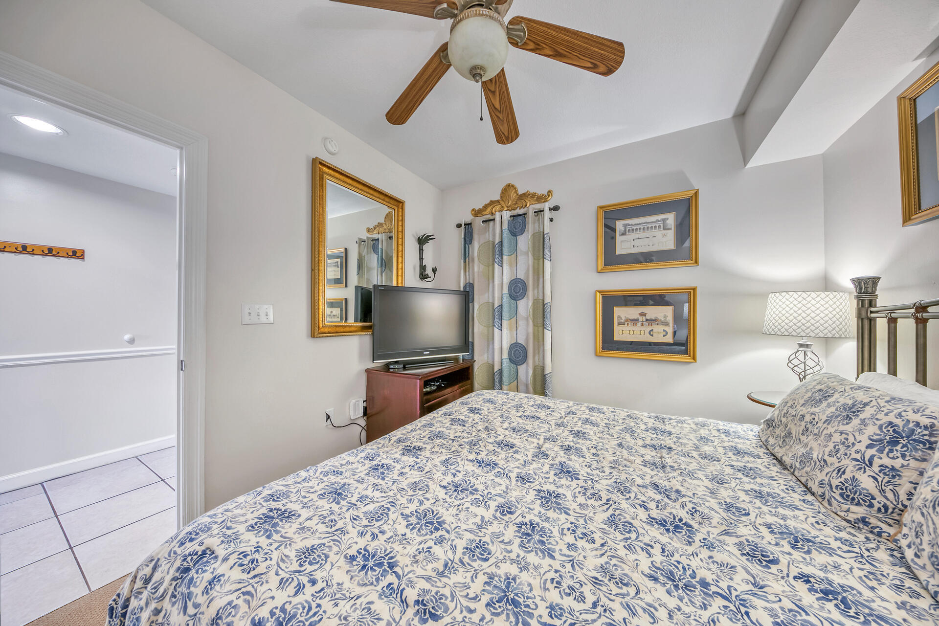 STERLING SHORES - Residential