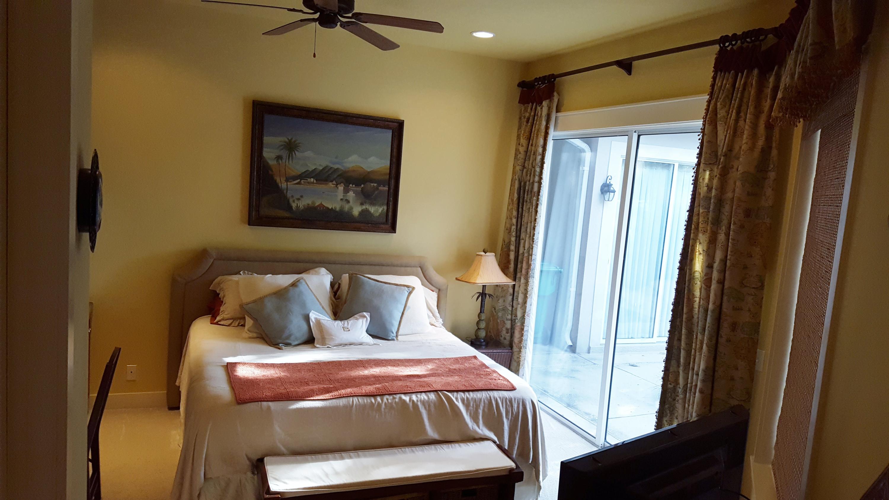 REGATTA BAY - Residential