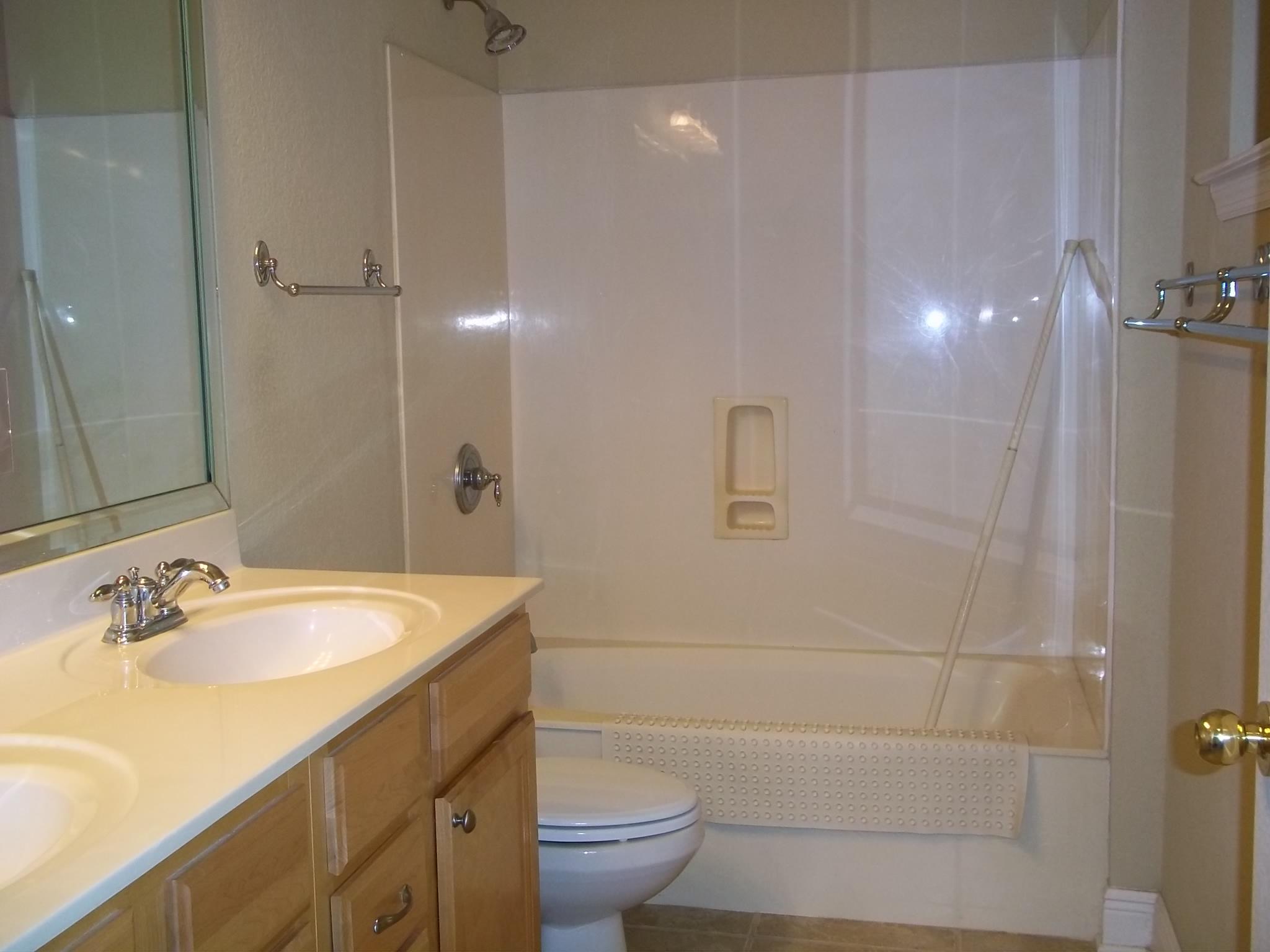 NEWPORT - Residential