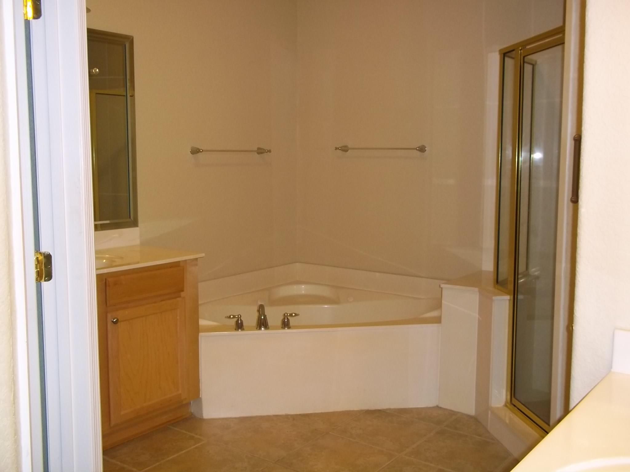 NEWPORT - Residential