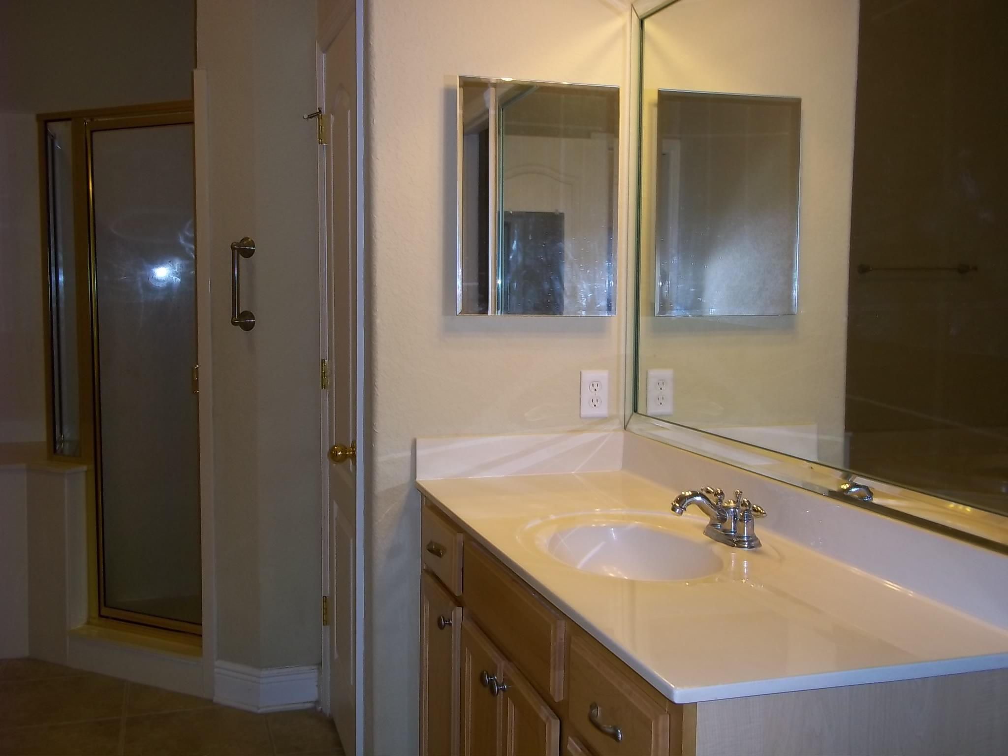 NEWPORT - Residential