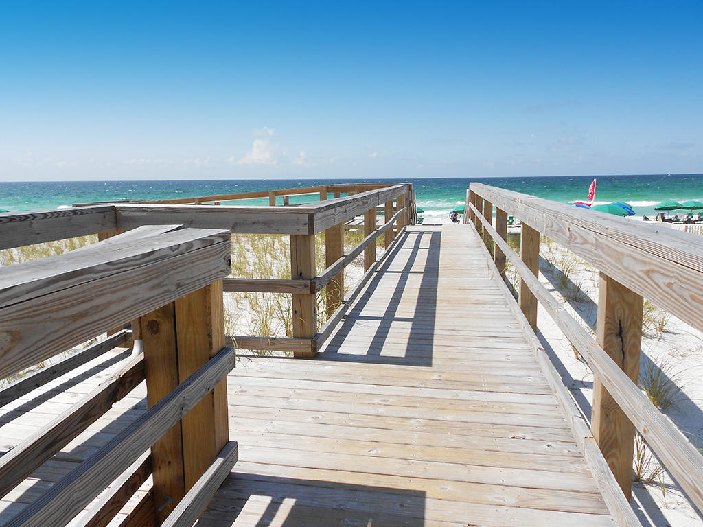 DESTIN POINTE - Residential