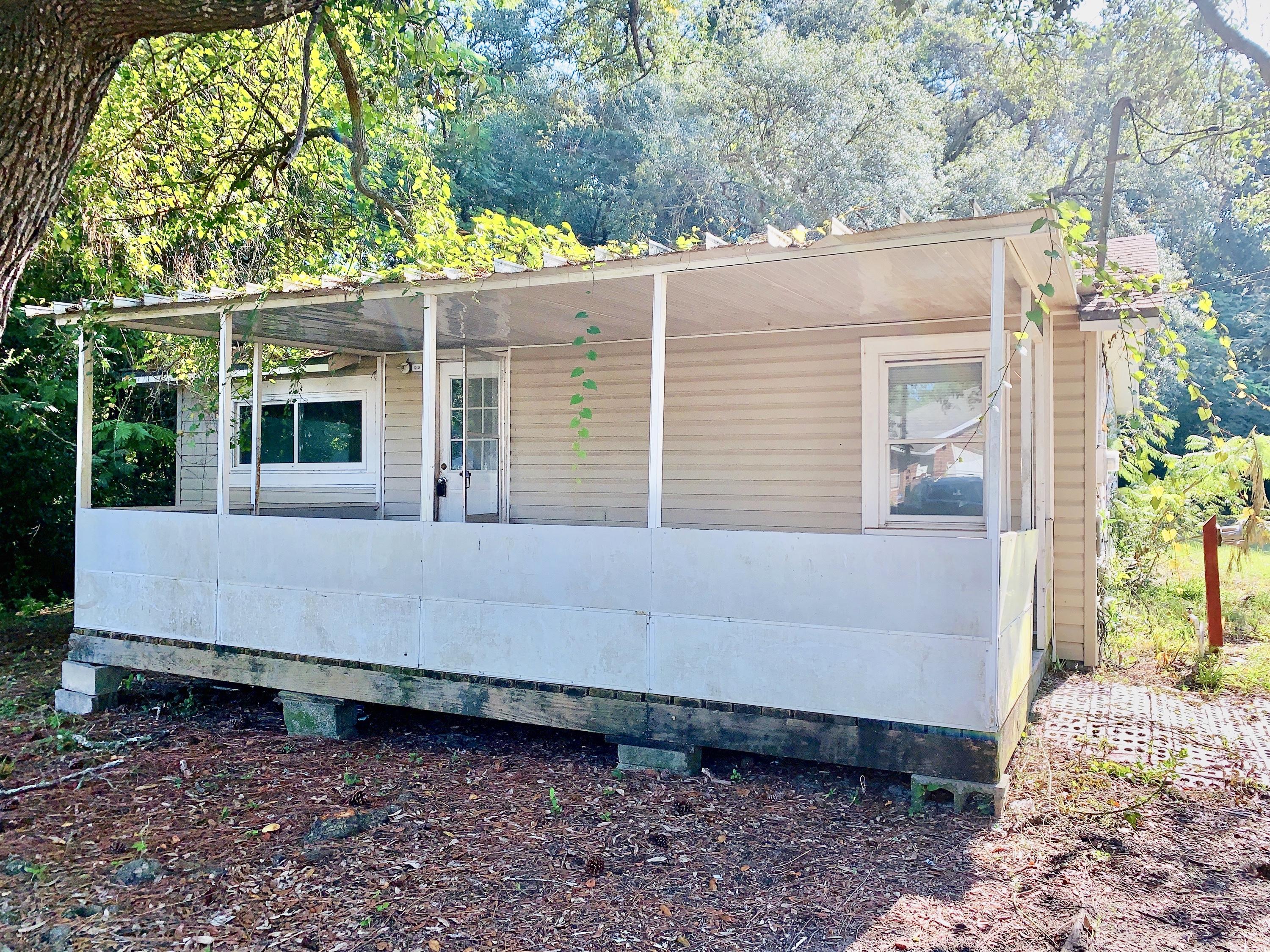 VALPARAISO PINECREST 6 - Residential