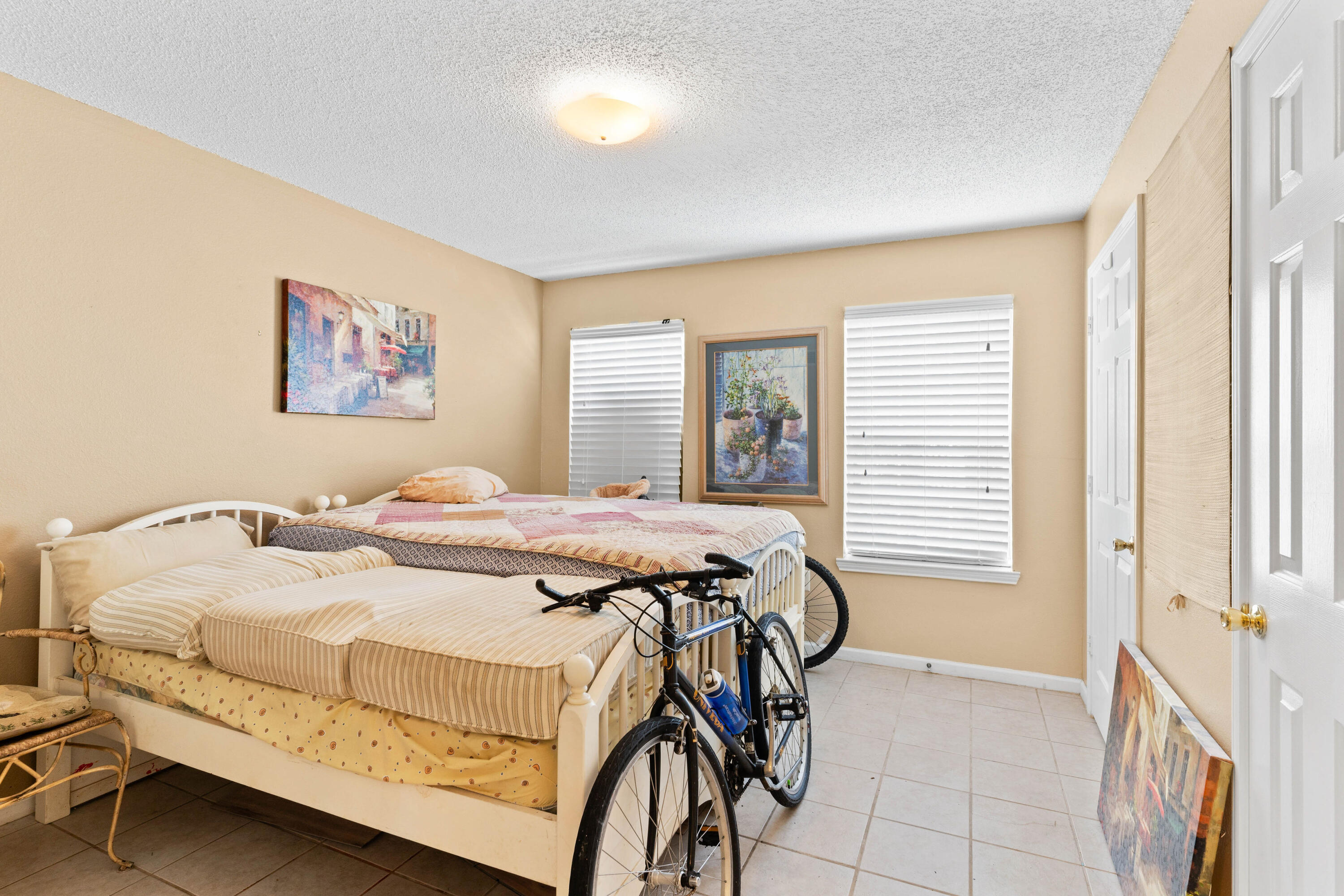 INDIAN LAKE - Residential