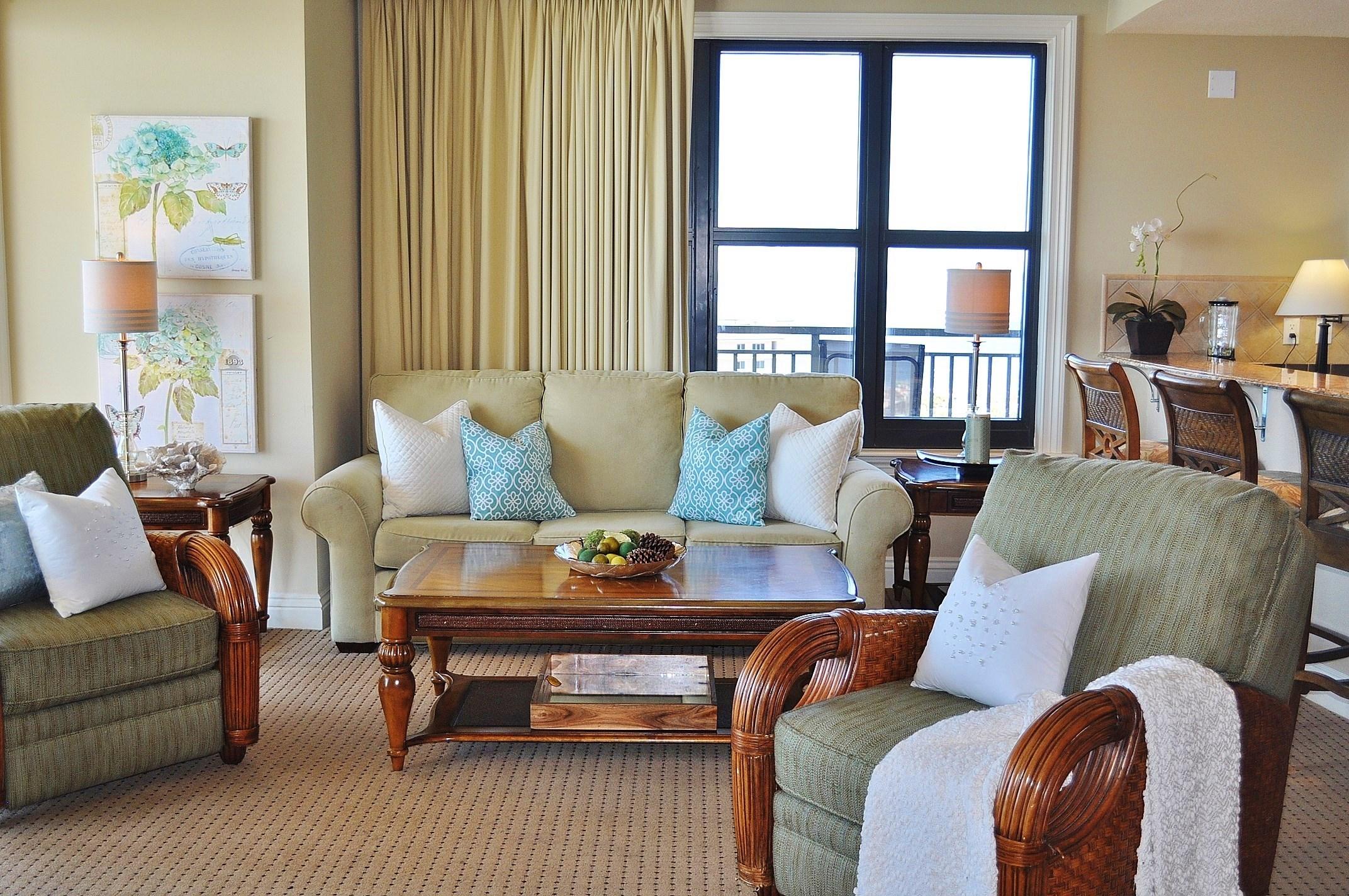 EMERALD GRANDE - Residential