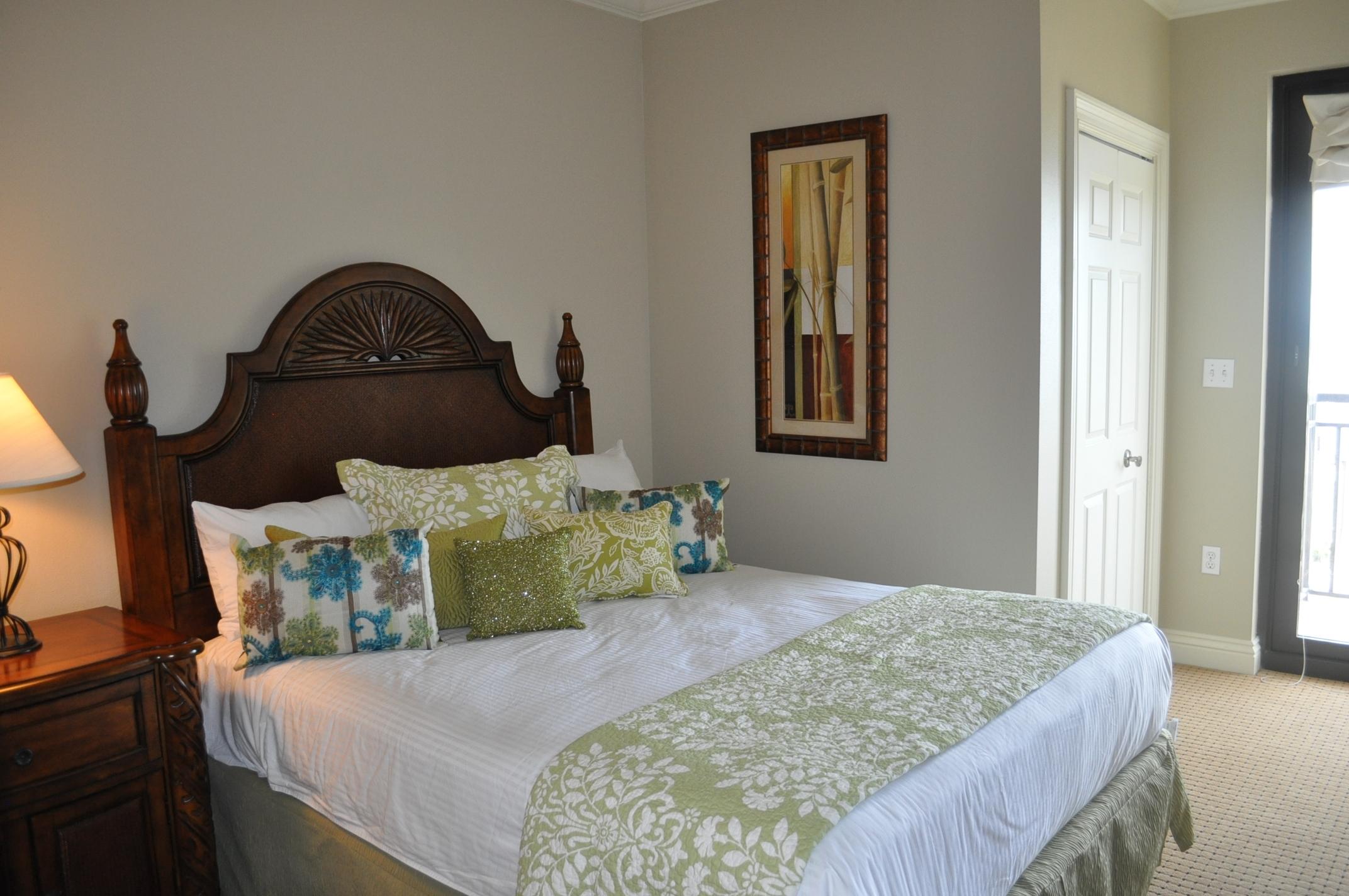 EMERALD GRANDE - Residential