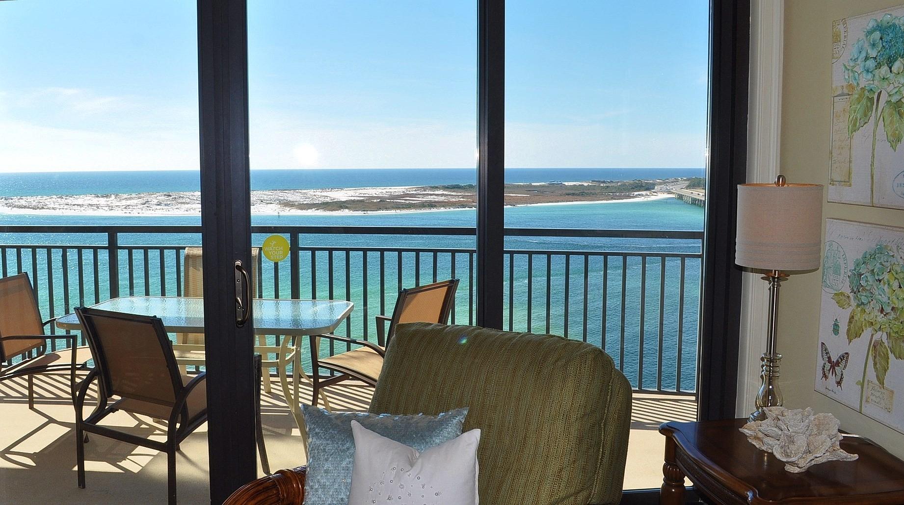 EMERALD GRANDE - Residential