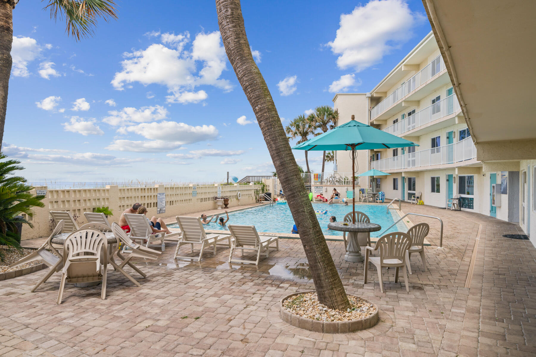 AQUA VILLA - Residential