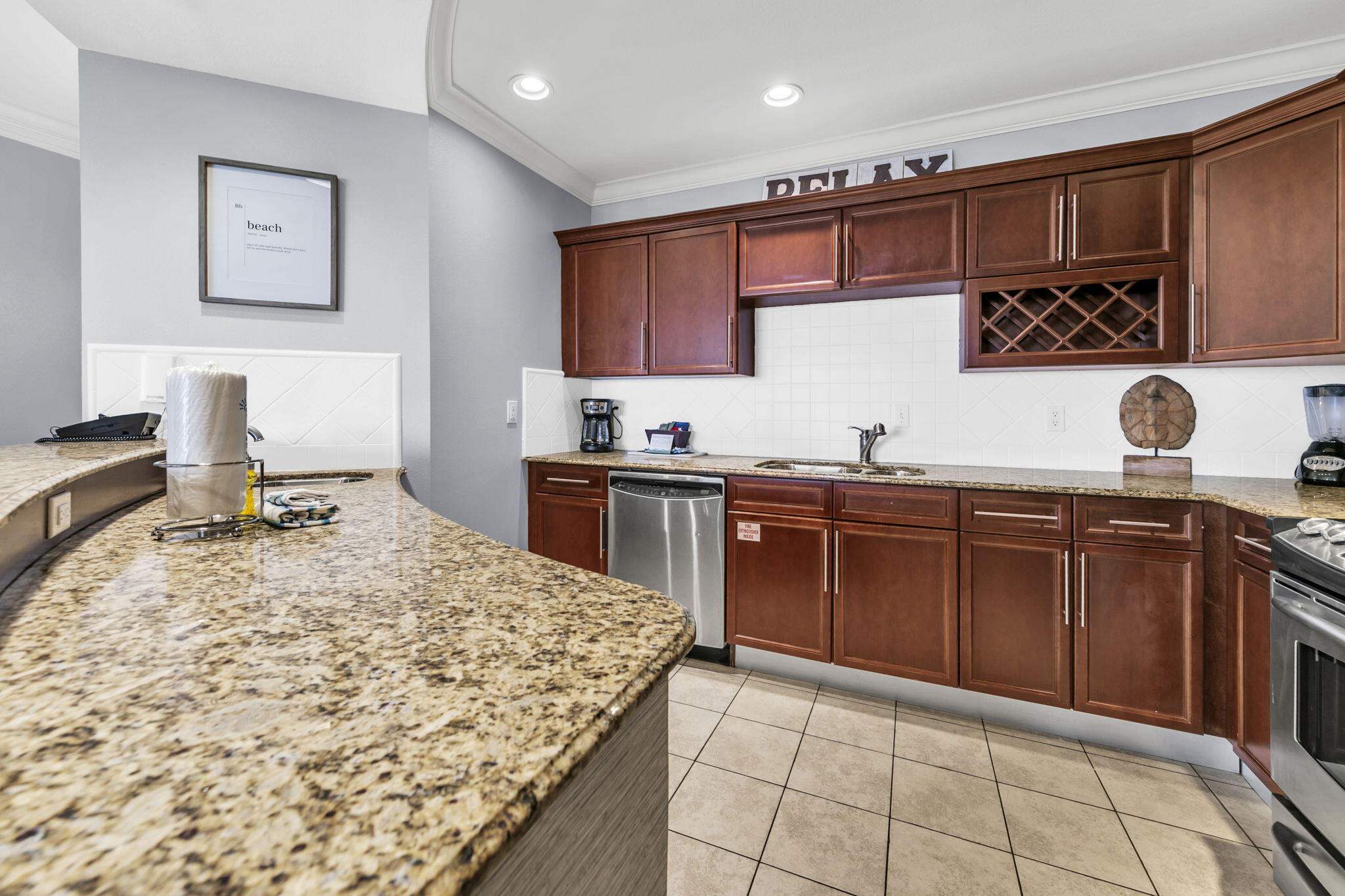 EMERALD GRANDE - Residential