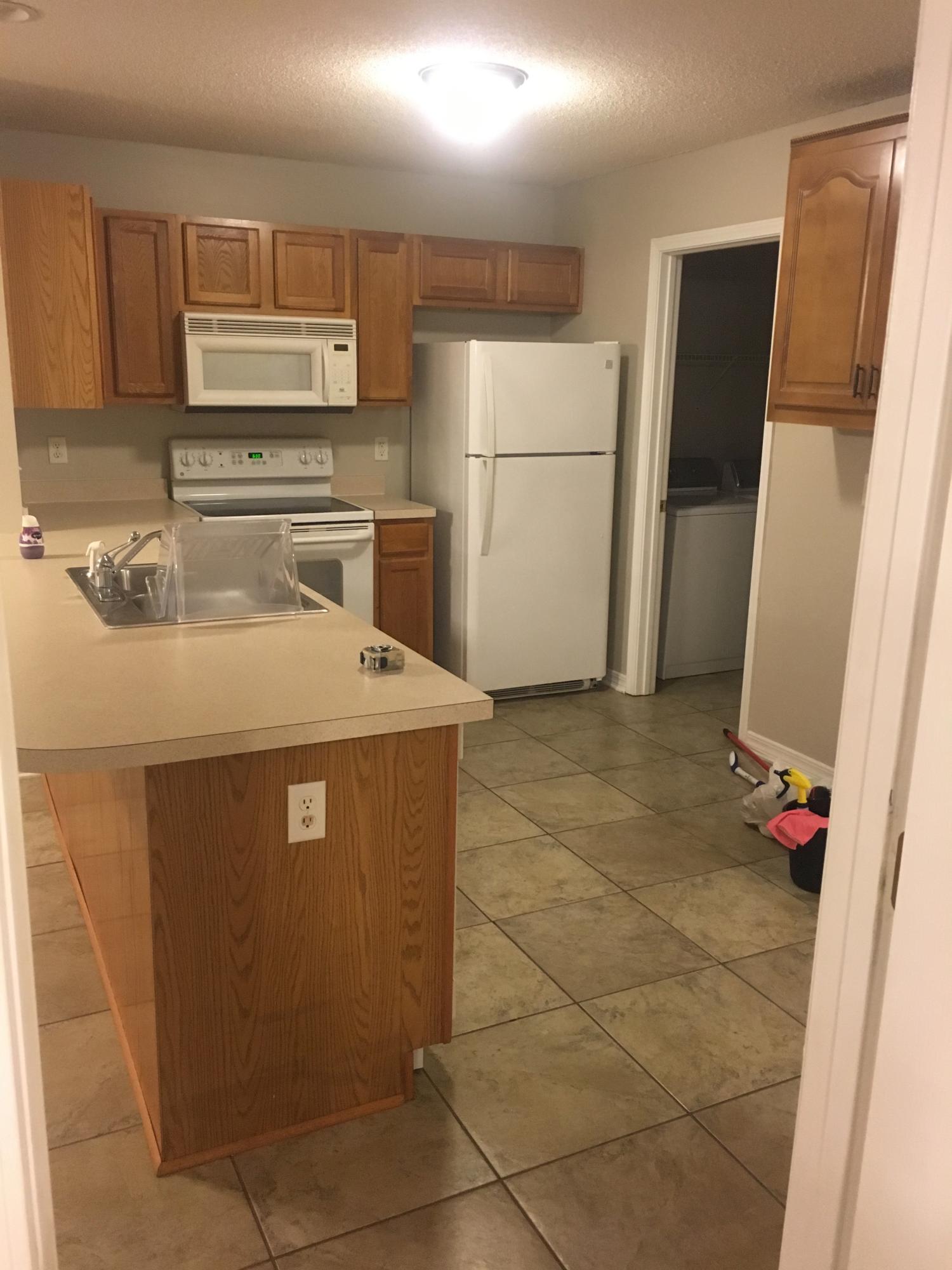 TOWN OF CRESTVIEW - Residential