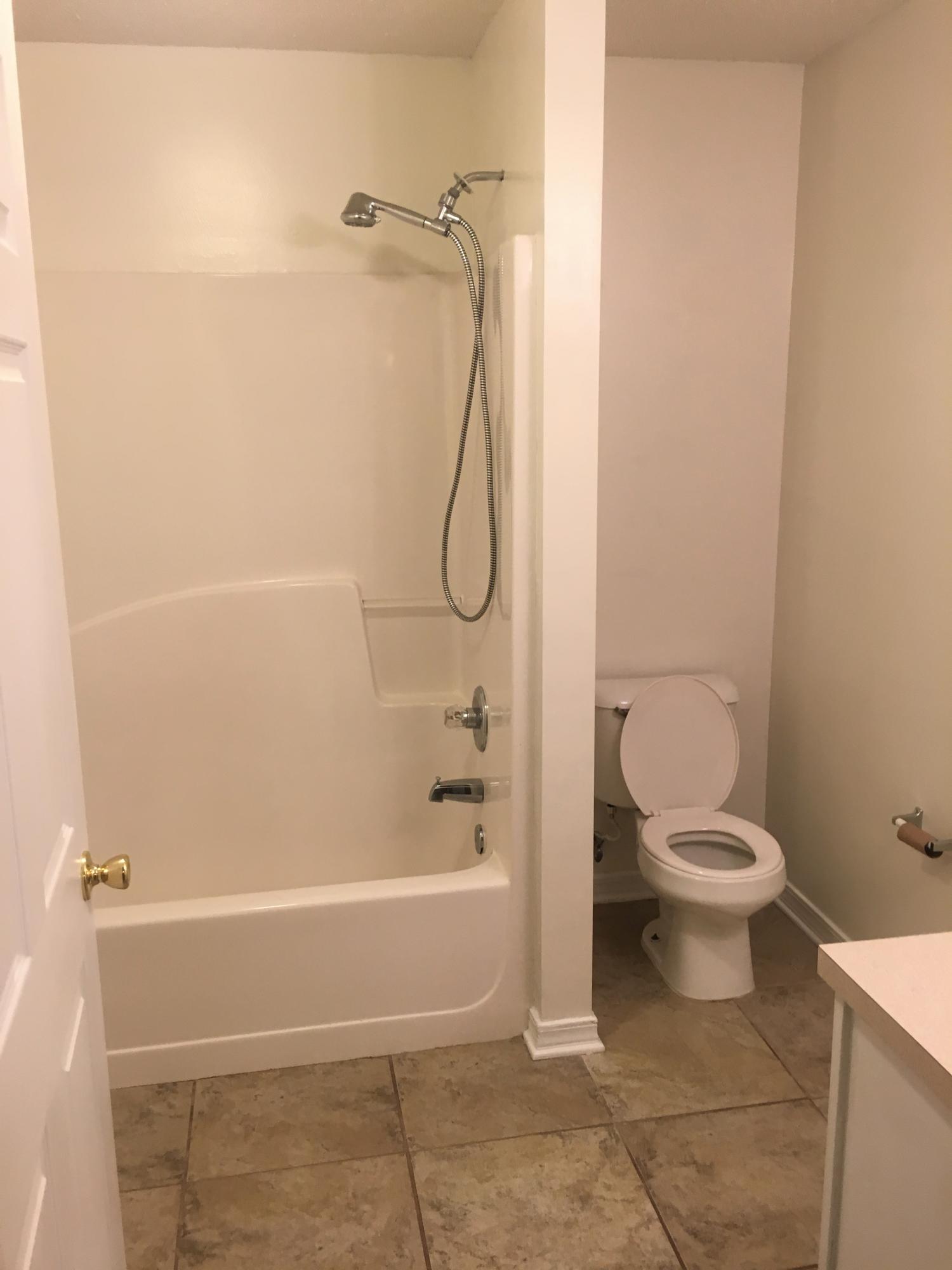 TOWN OF CRESTVIEW - Residential