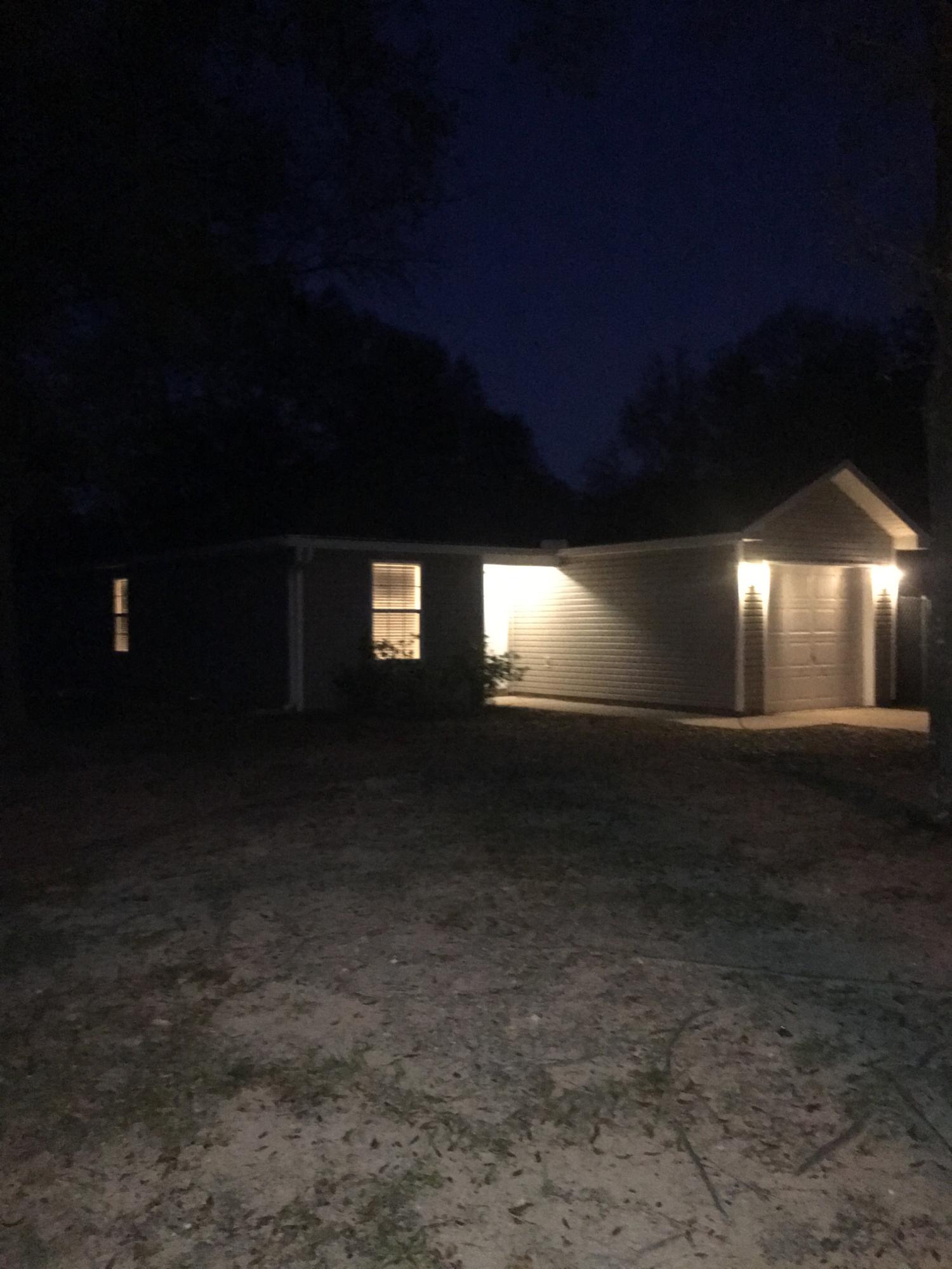 TOWN OF CRESTVIEW - Residential