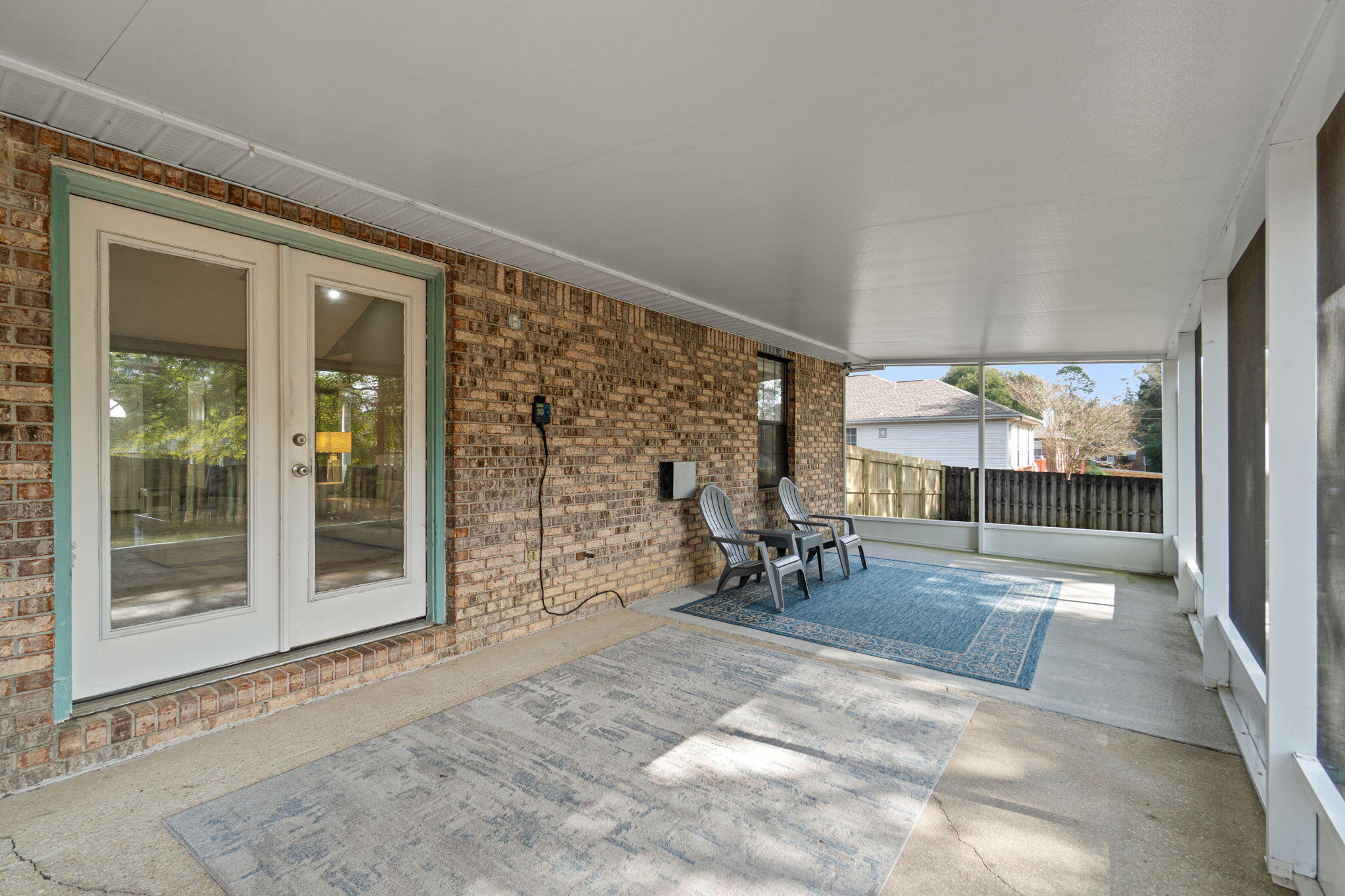 LAKESIDE EAST - Residential