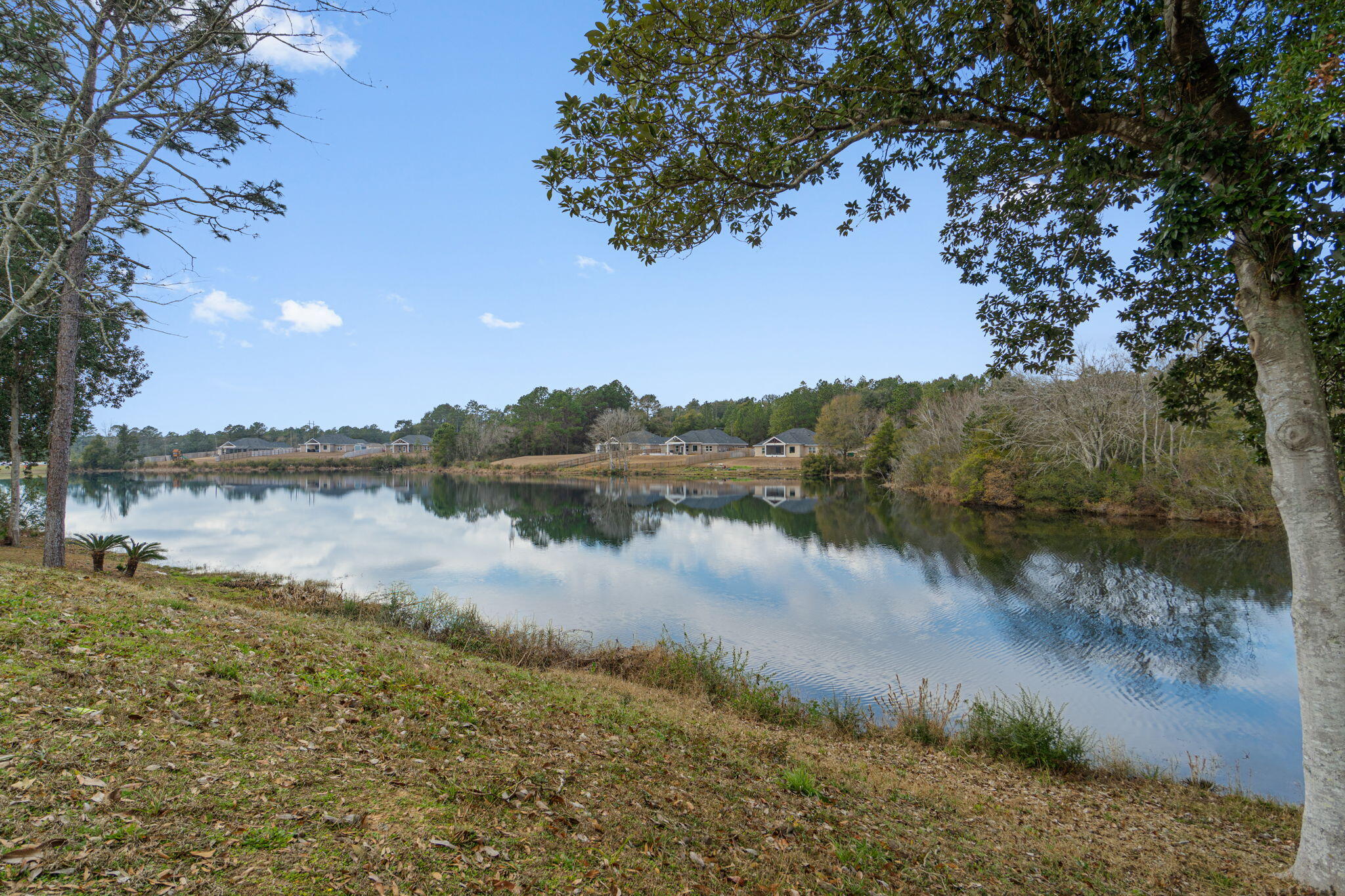 LAKESIDE EAST - Residential