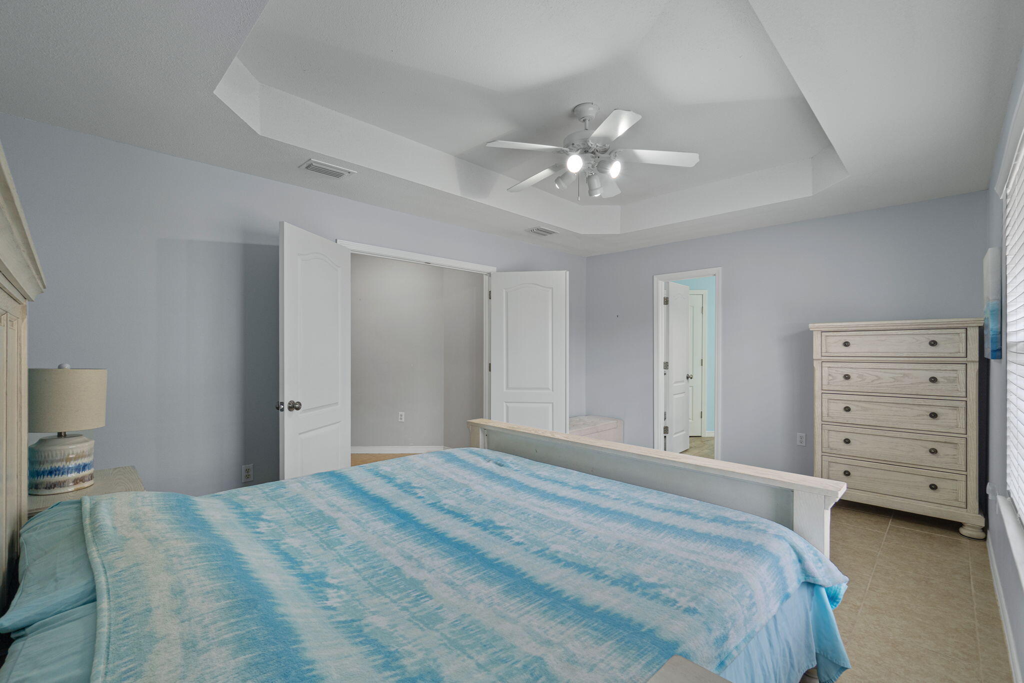 LAKESIDE EAST - Residential