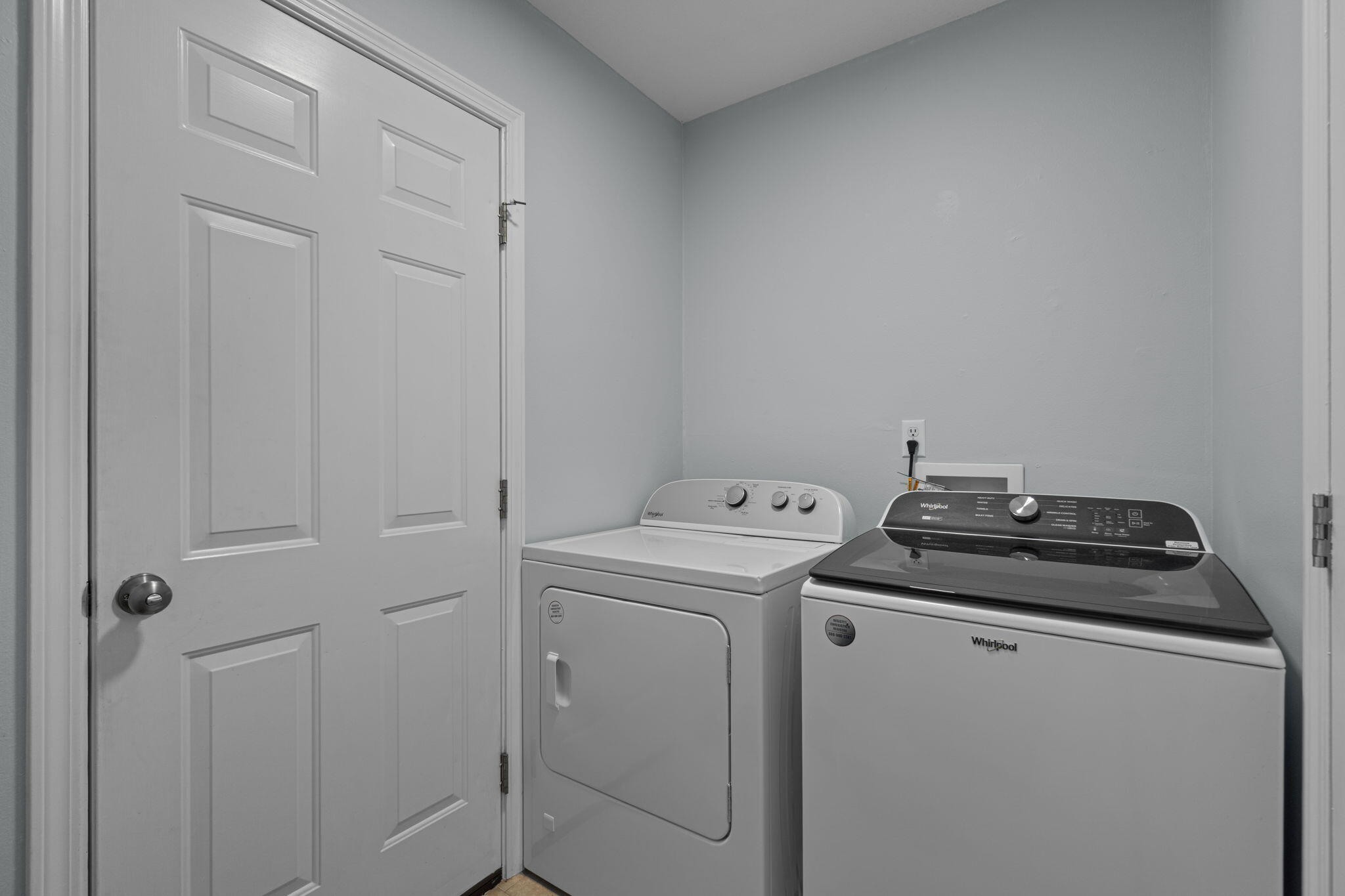 LAKESIDE EAST - Residential