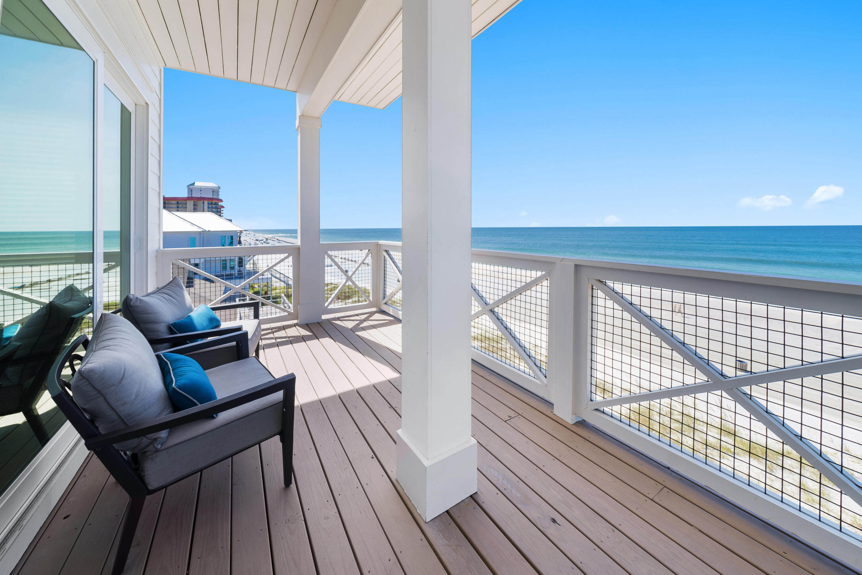 CRESCENT BEACH UNIT 1 - Residential