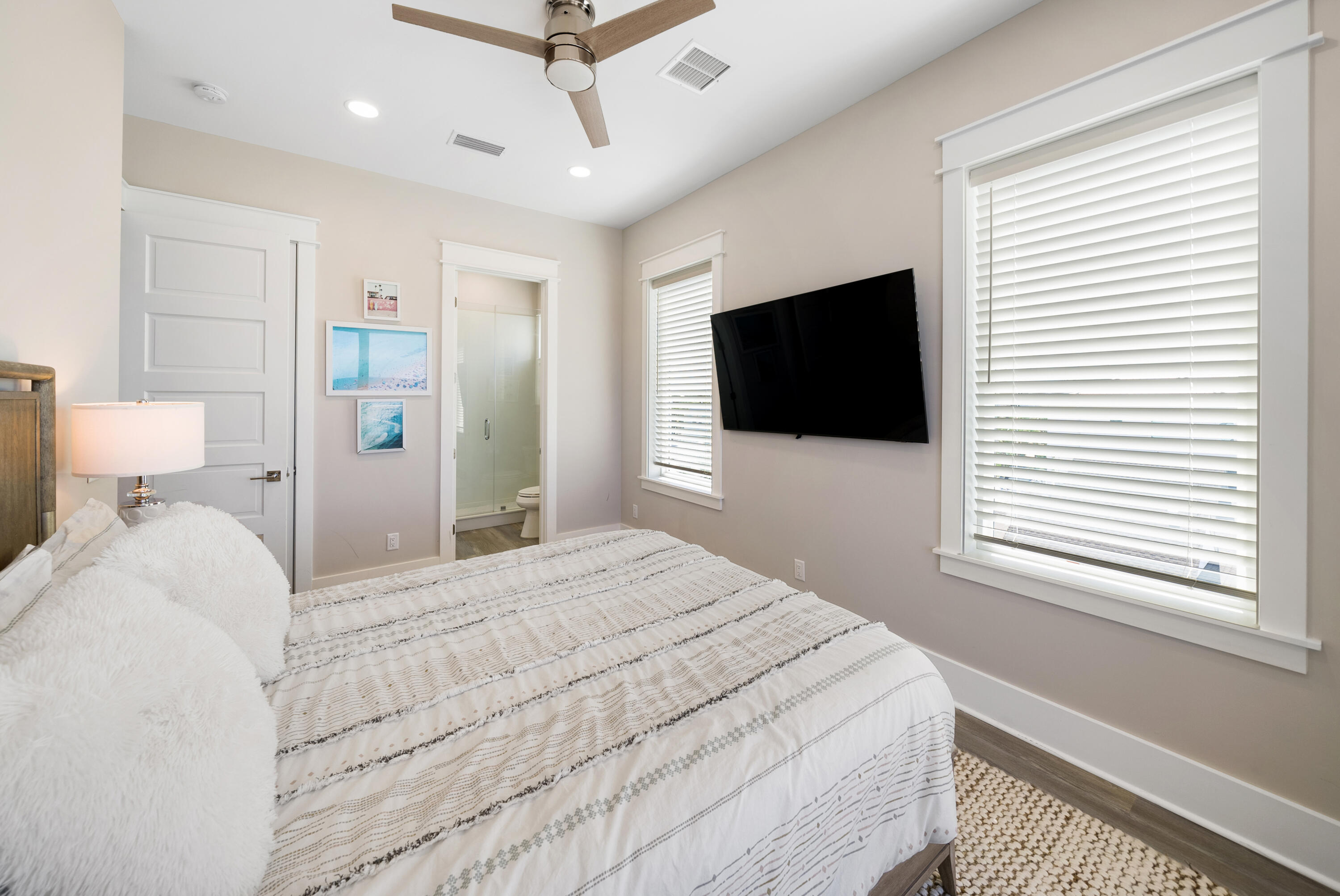 CRESCENT BEACH UNIT 1 - Residential