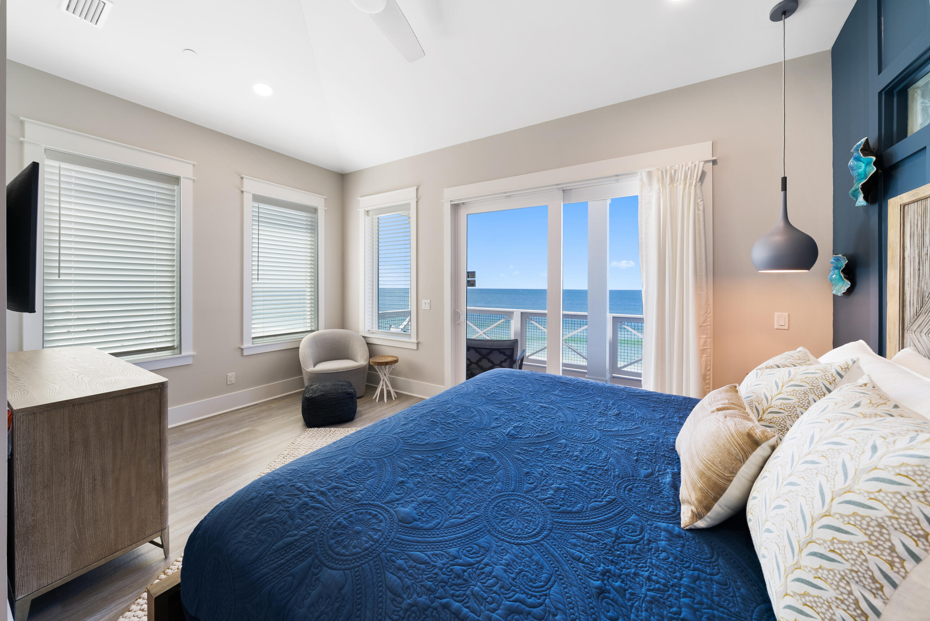 CRESCENT BEACH UNIT 1 - Residential