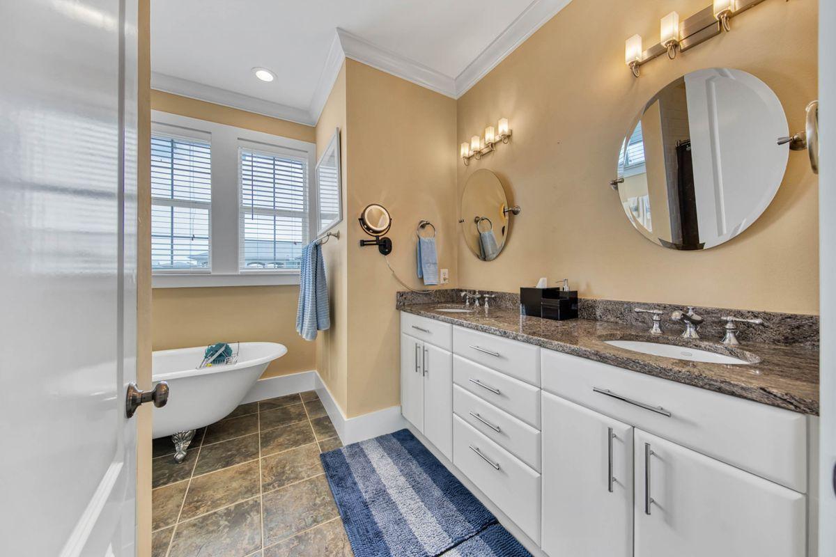 SEACREST BEACH - Residential